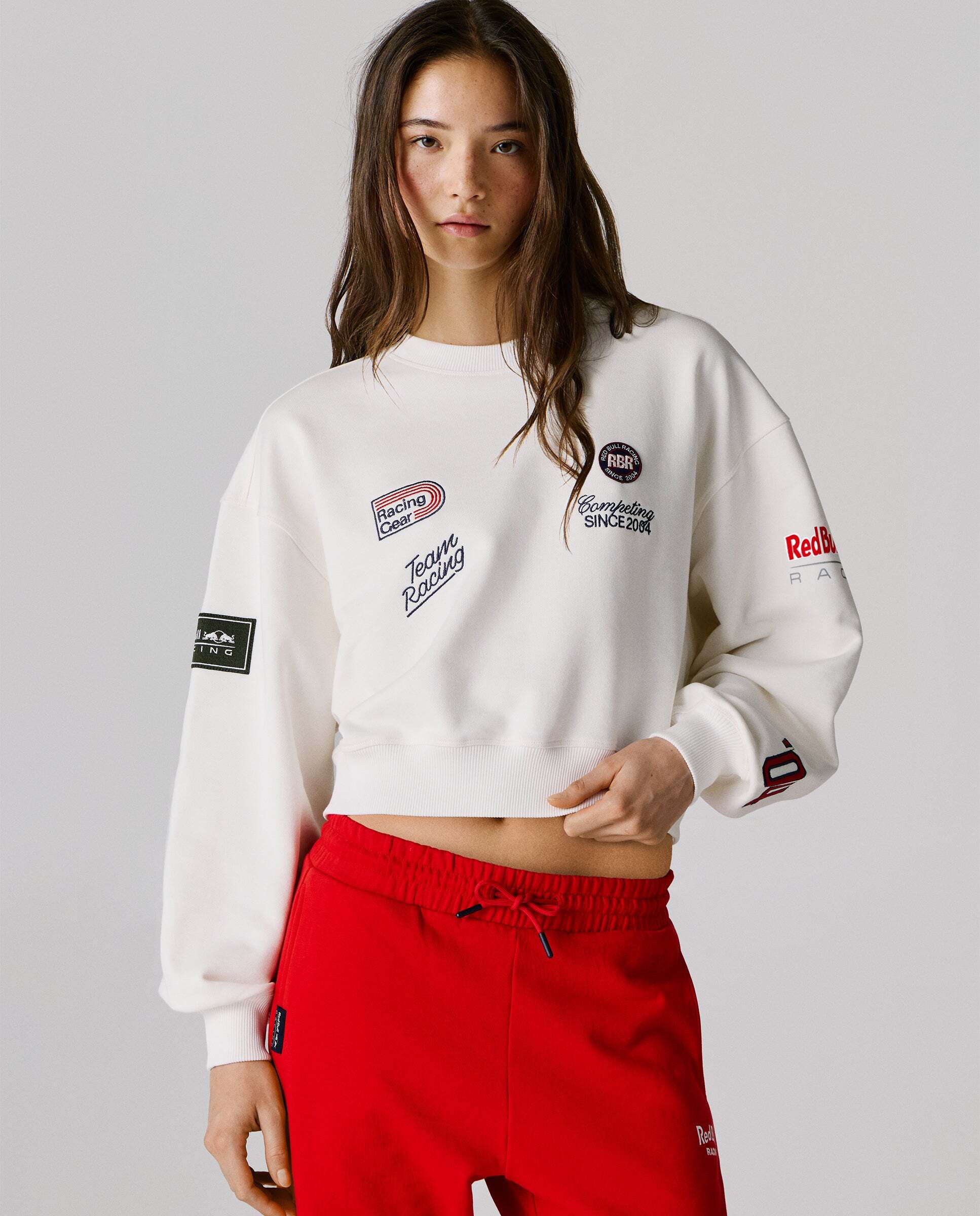 Pepe Jeans - Sudadera de mujer cuello redondo fit loose red bull racing.