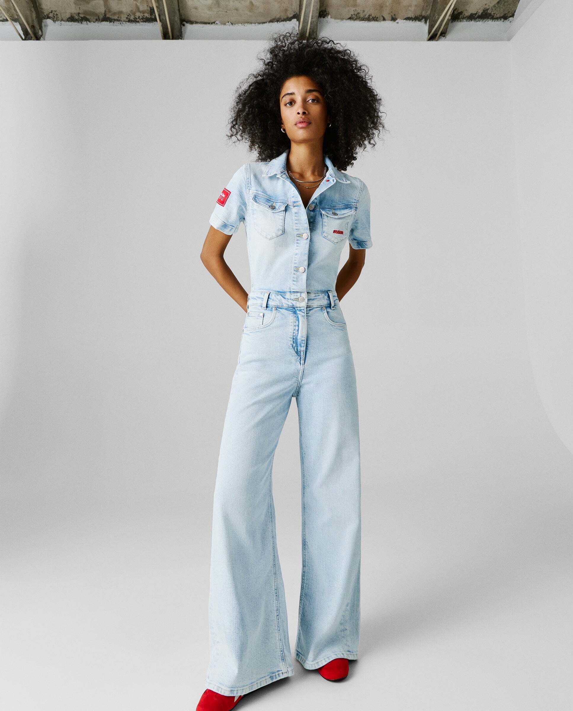 Pepe Jeans - Mono vaquero largo de mujer fit regular red bull racing.