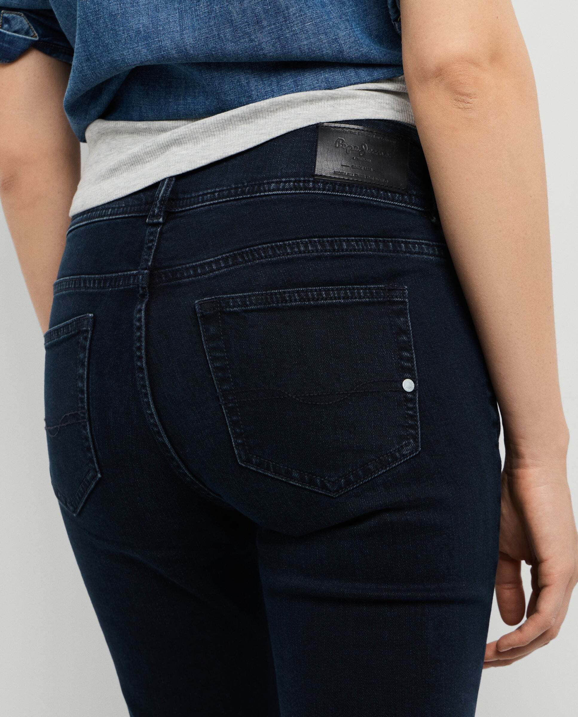 Vaquero de mujer fit flare tiro medio - Pepe Jeans - Negro Negro-4