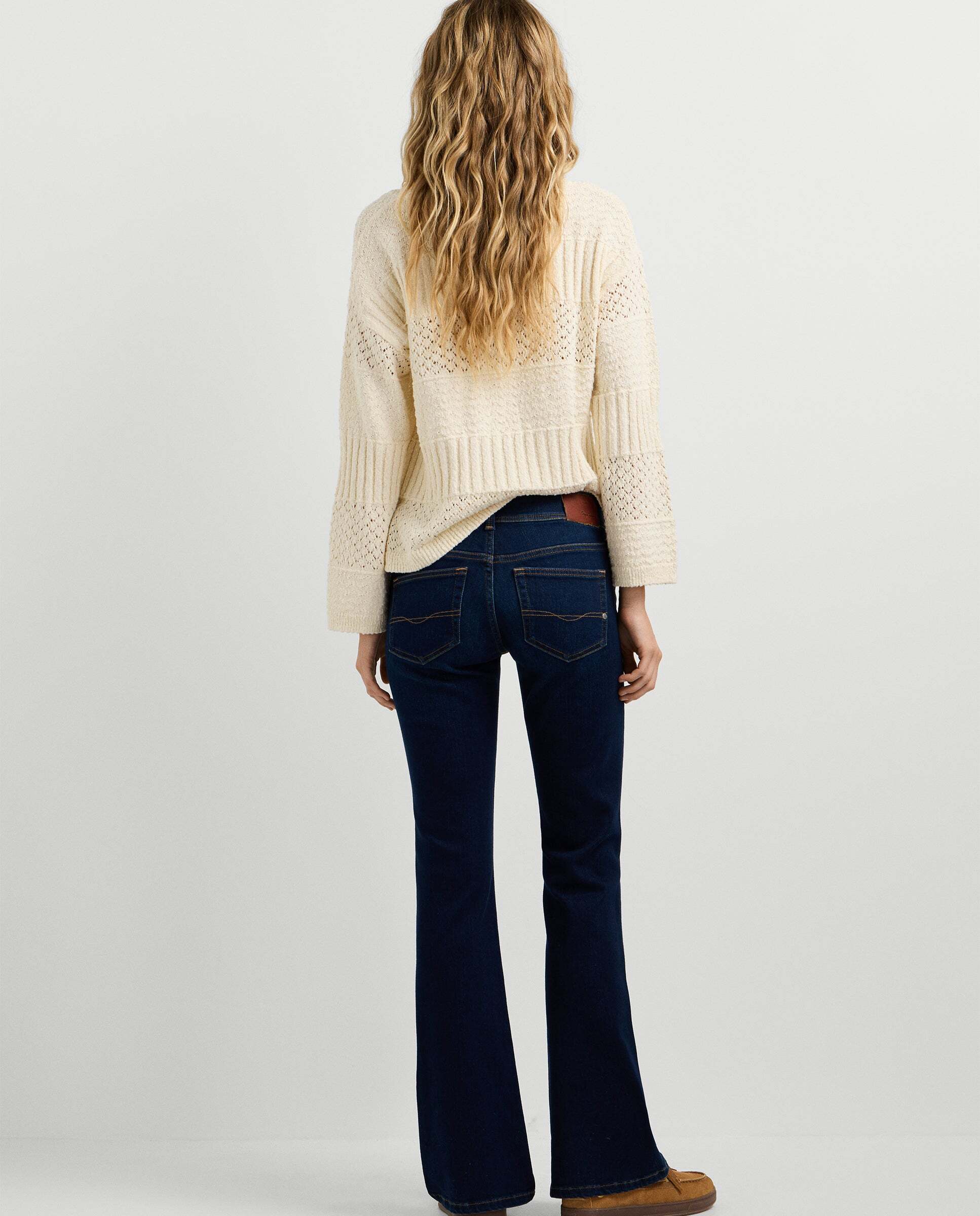 Imagen 4 de Vaquero de mujer fit flare tiro bajo - Pepe Jeans - Azul oscuro Azul oscuro