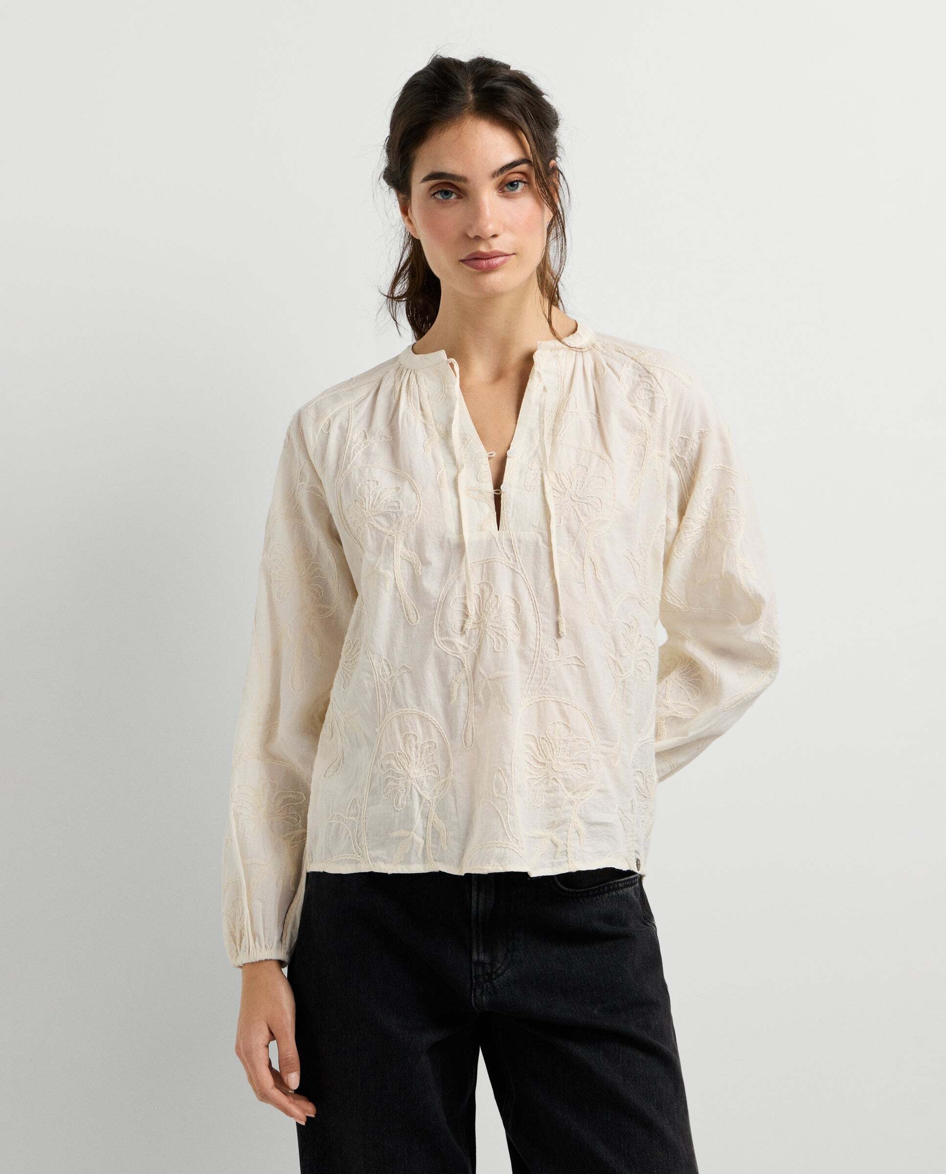 Imagen 1 de Blusa de mujer con bordados florales - Pepe Jeans - Blanco Blanco