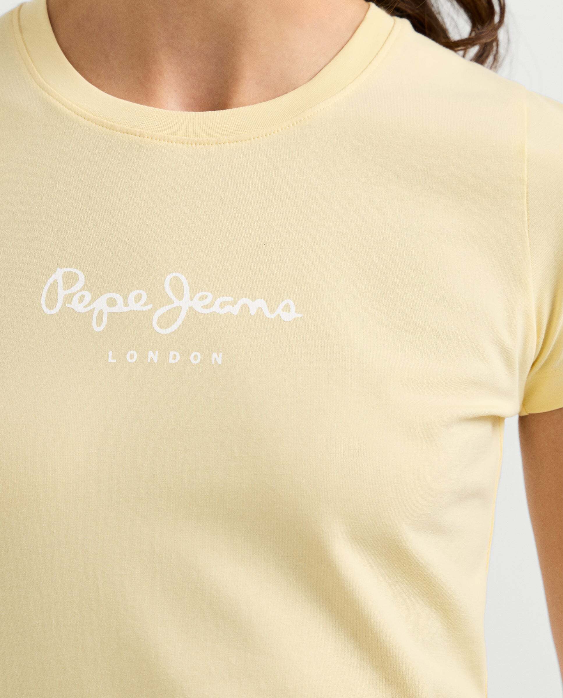 Camiseta de mujer manga corta con logo estampado - Pepe Jeans - Crema Crema-5