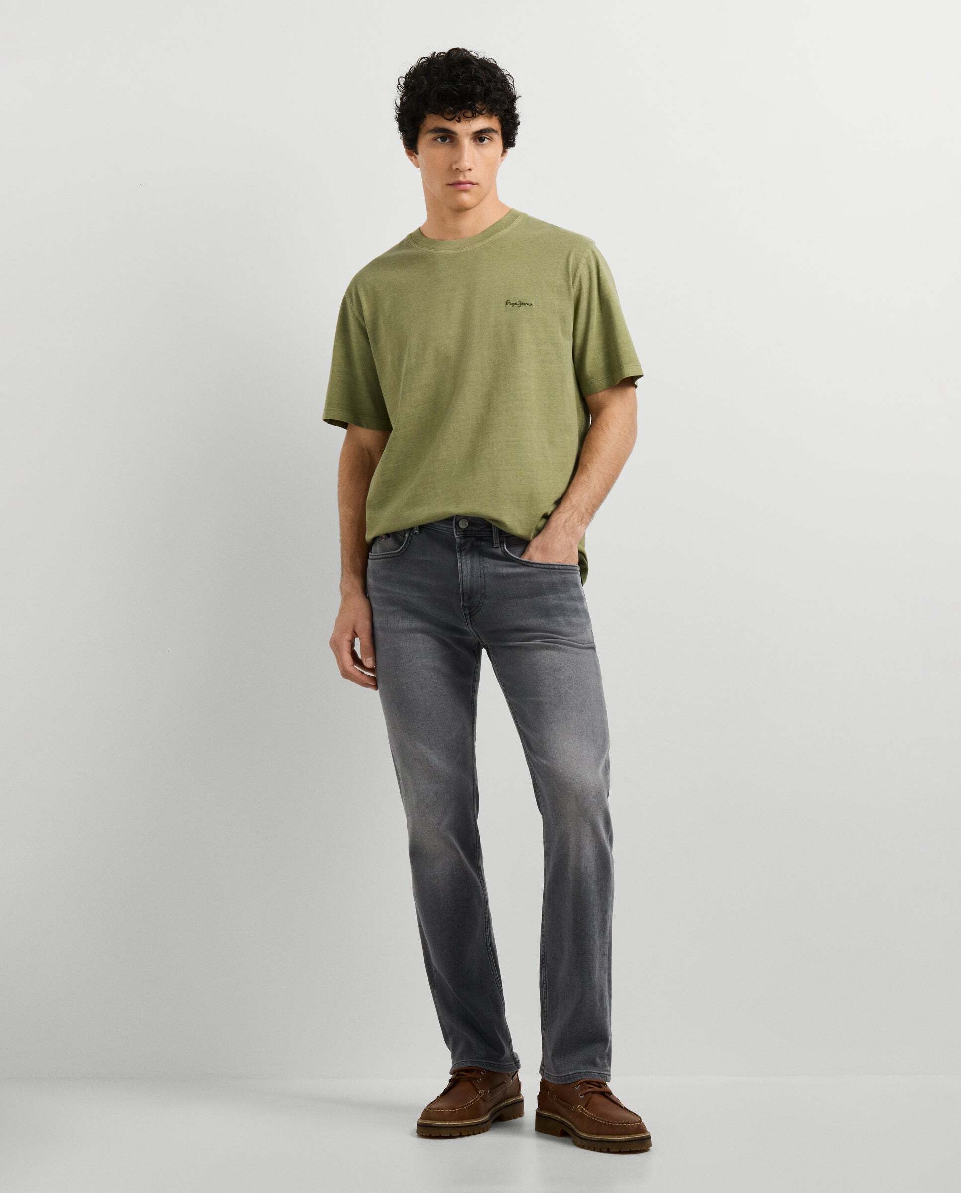 Imagen 2 de Camiseta de hombre logo bordado fit regular - Pepe Jeans - Verde militar Verde militar