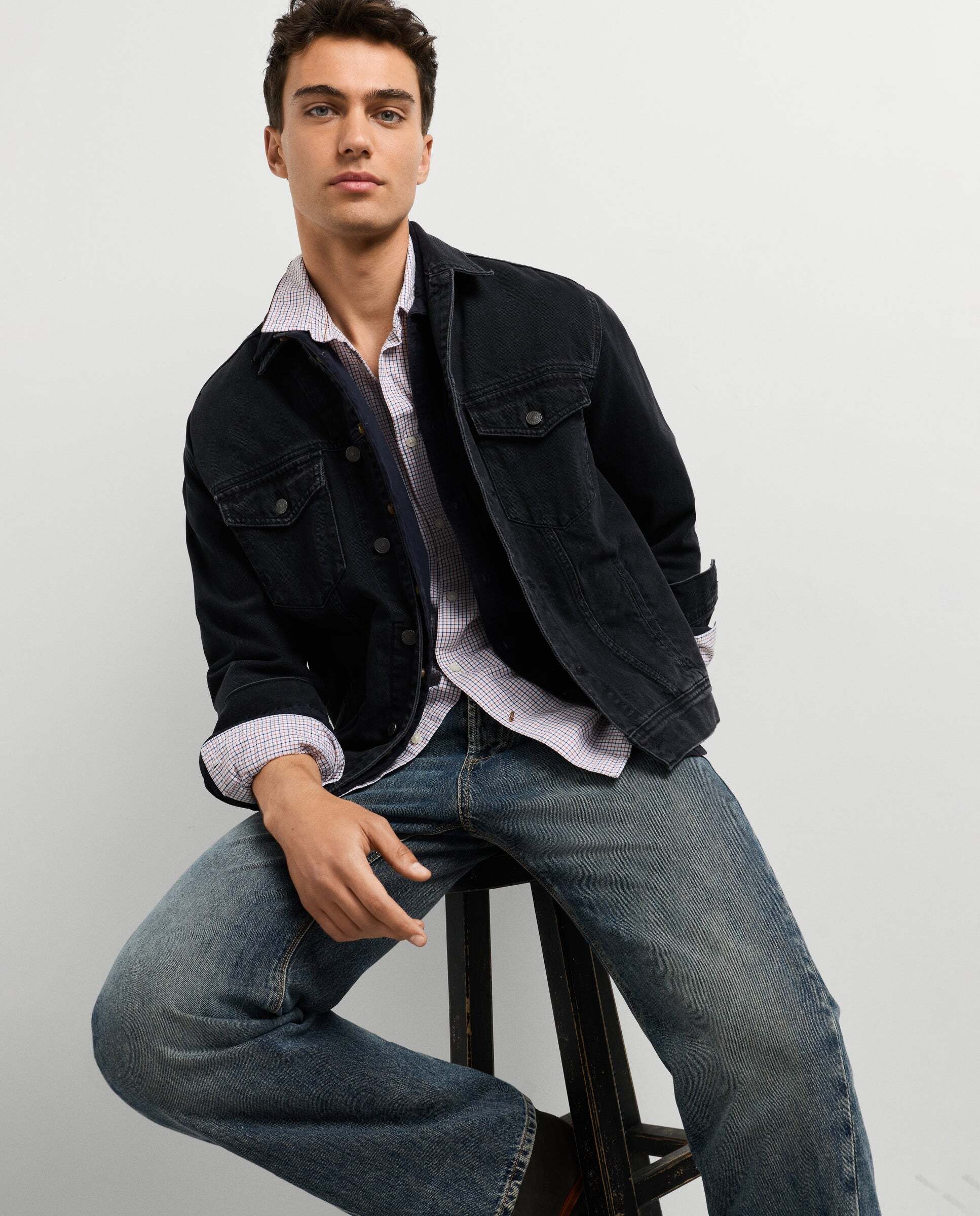 Imagen 1 de Cazadora vaquera de hombre fit regular Negro
