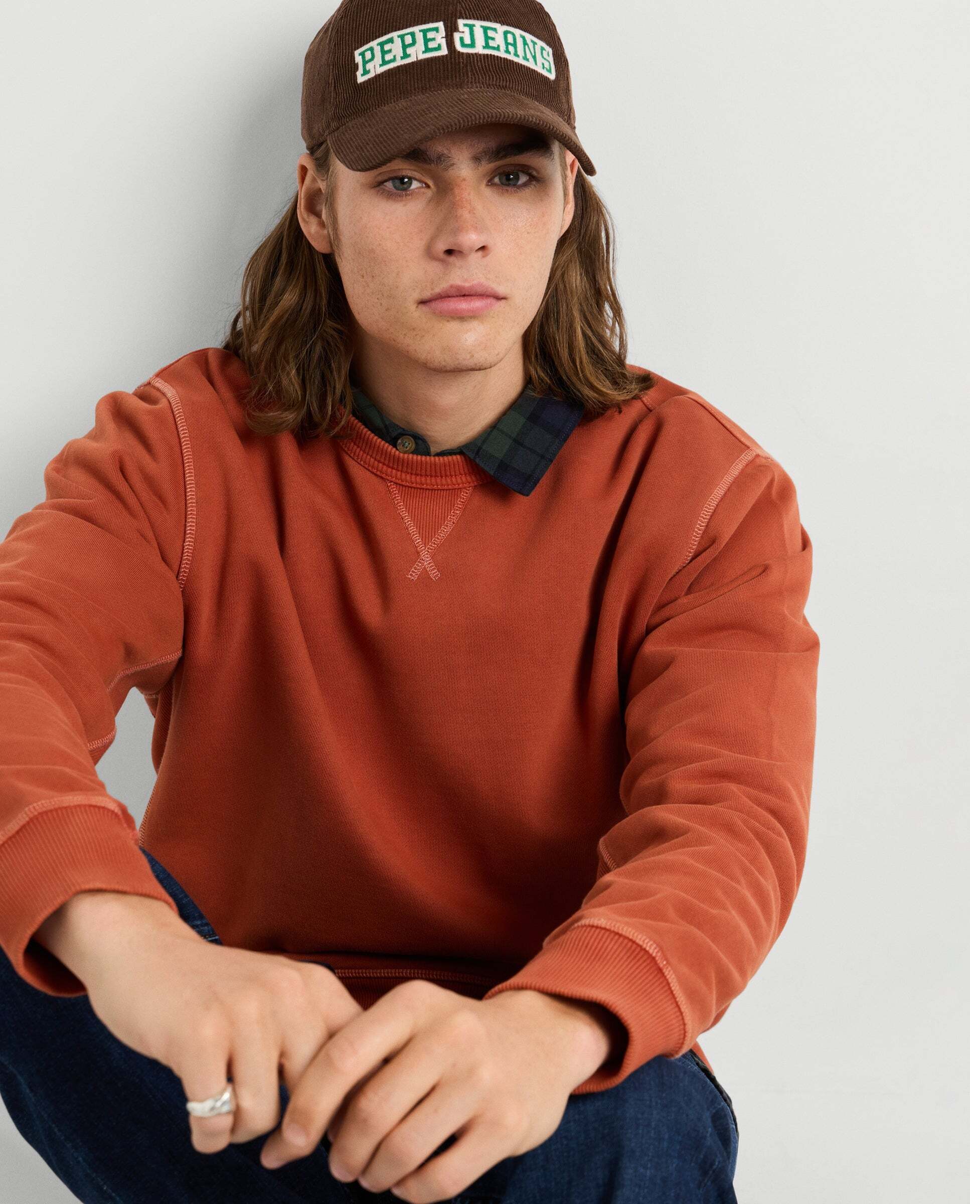 Imagen 0 de Sudadera de hombre cuello redondo fit regular Naranja