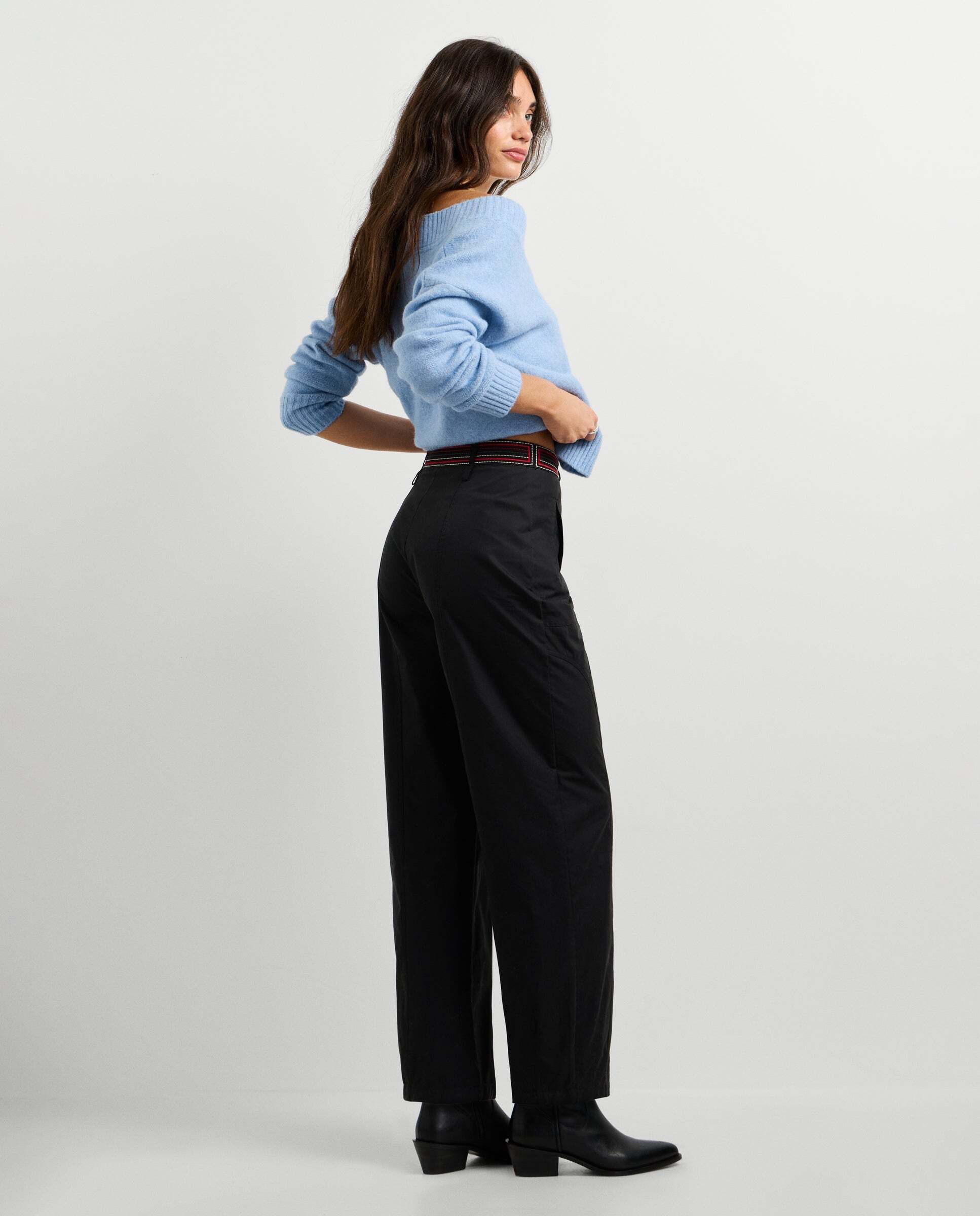 Pantalón de mujer ancho con detalles bordados - Pepe Jeans - Negro Negro-3