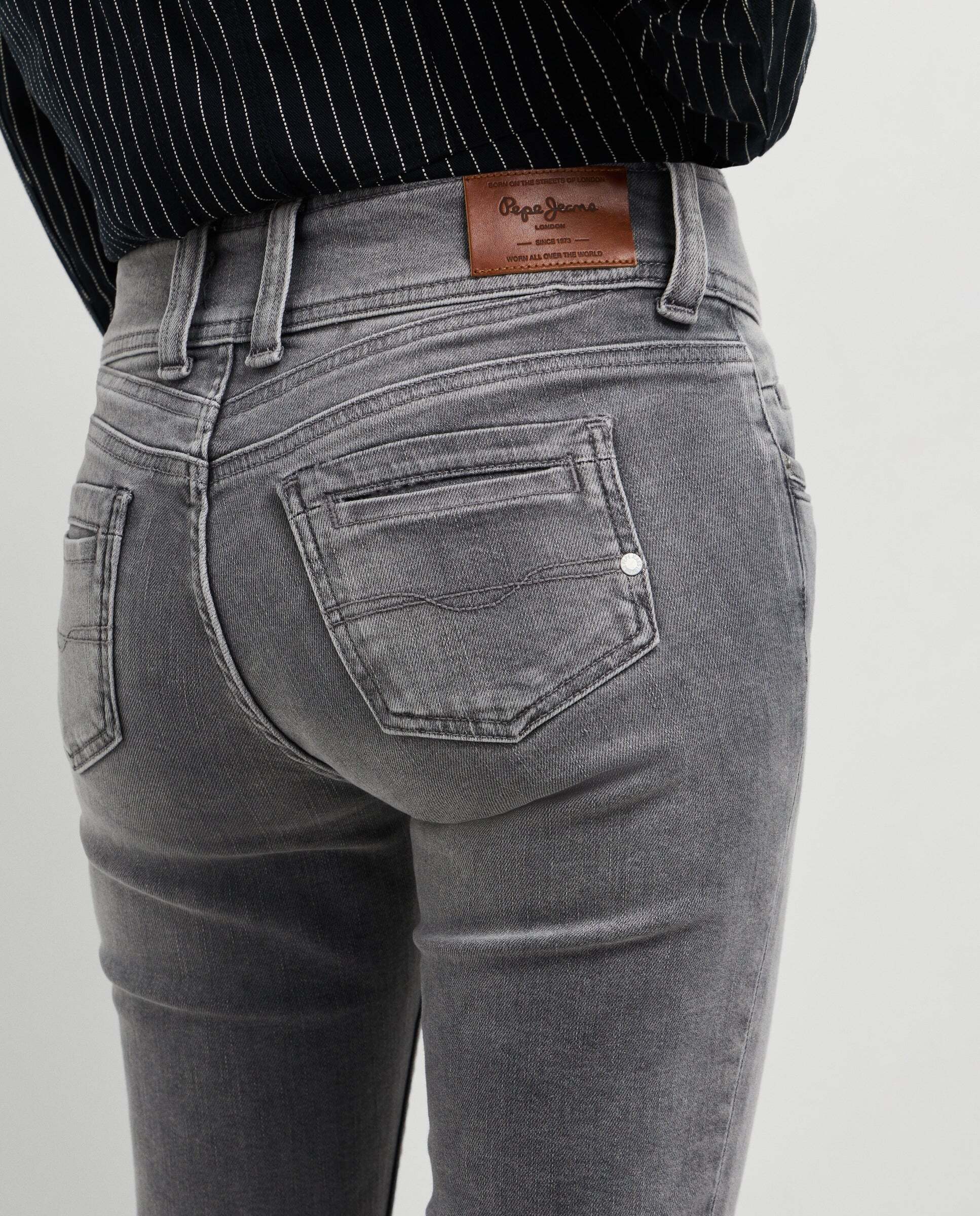 Vaquero de mujer fit slim tiro medio - Pepe Jeans - Gris Gris-4