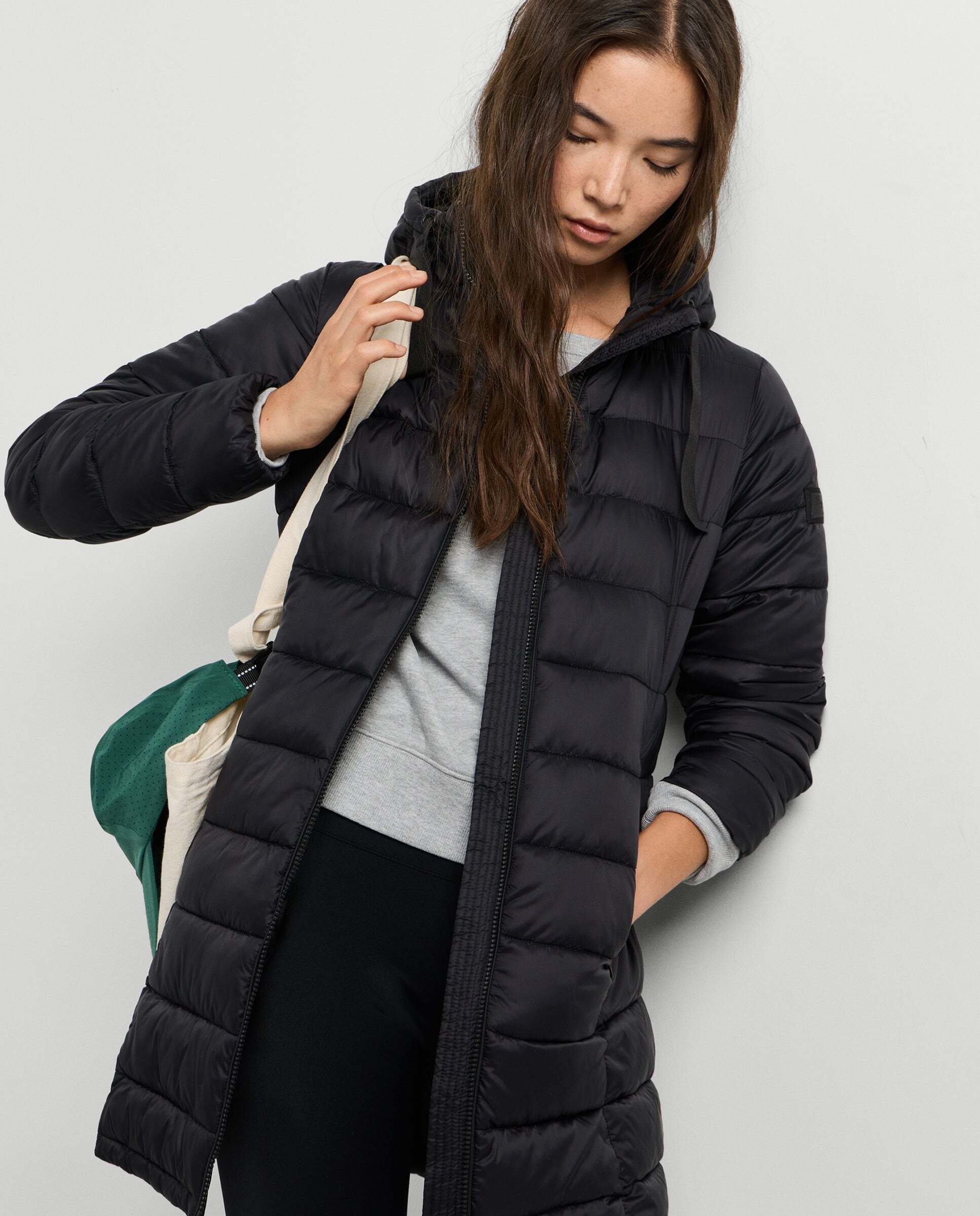 Plumífero de mujer largo con capucha - Pepe Jeans - Negro Negro-1