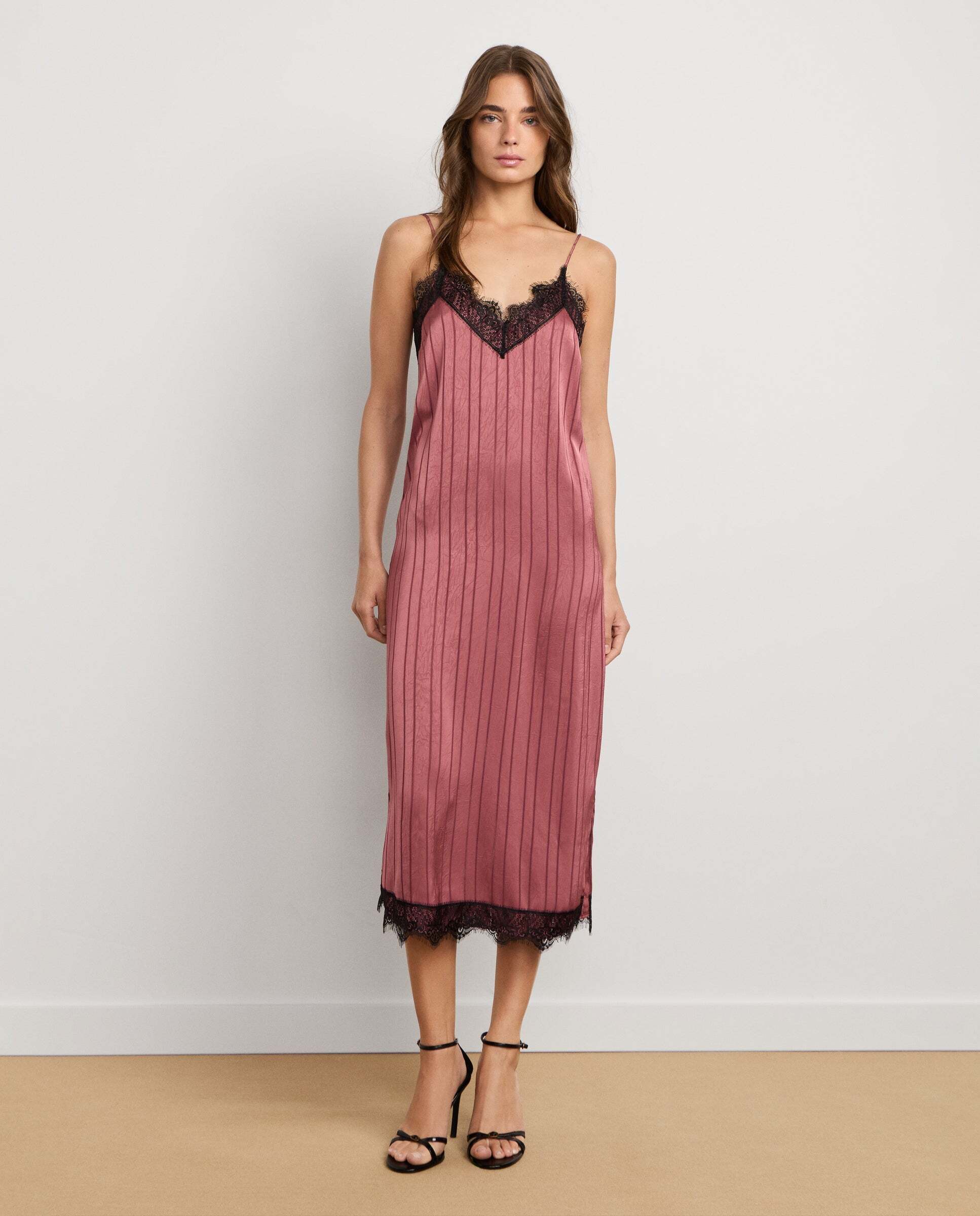 W11 iria dress - Pepe Jeans - vestido de mujer largo tirantes en satén - Rosa claro Rosa claro-2