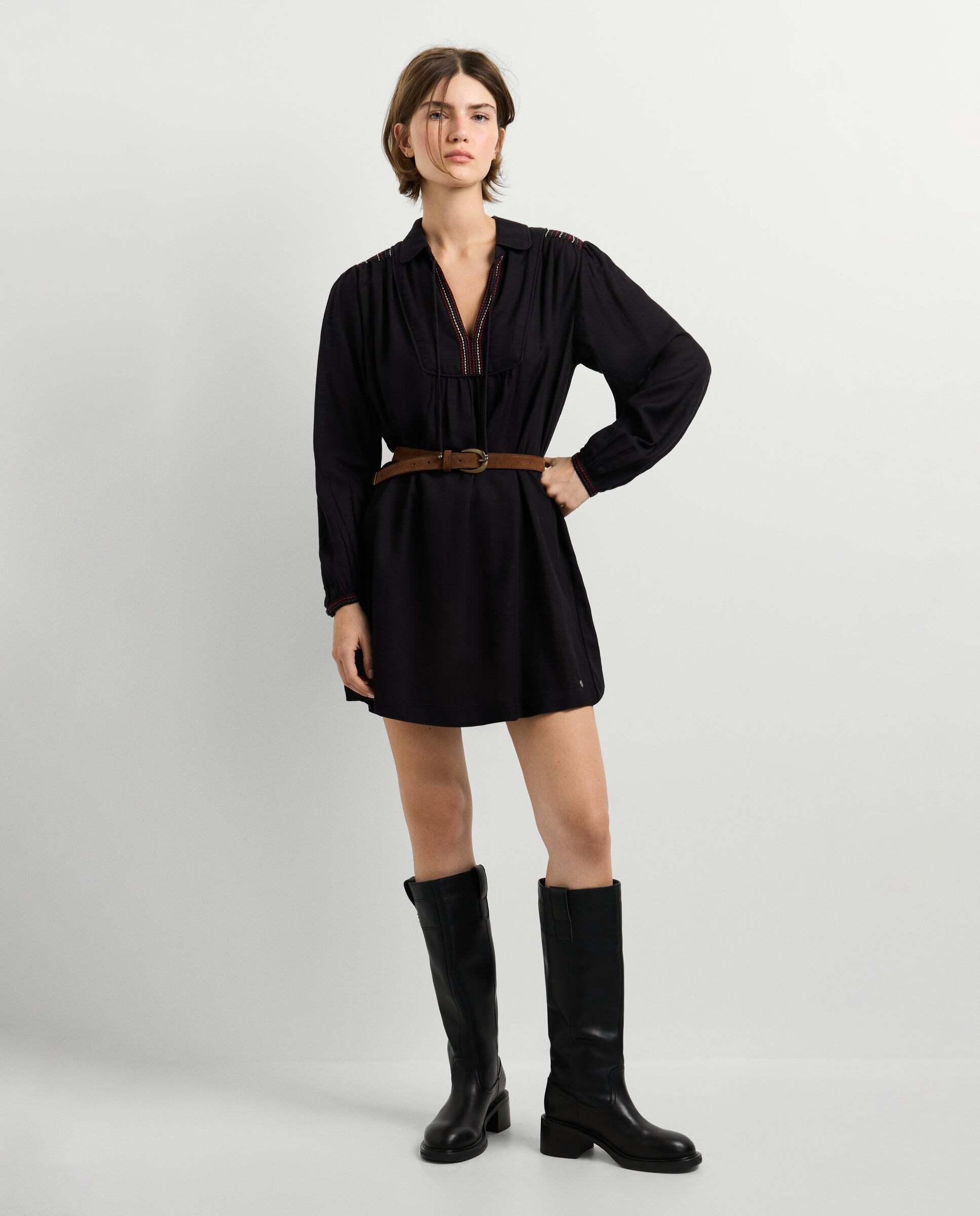 Vestido de mujer corto cuello camisero - Pepe Jeans - Negro Negro-2