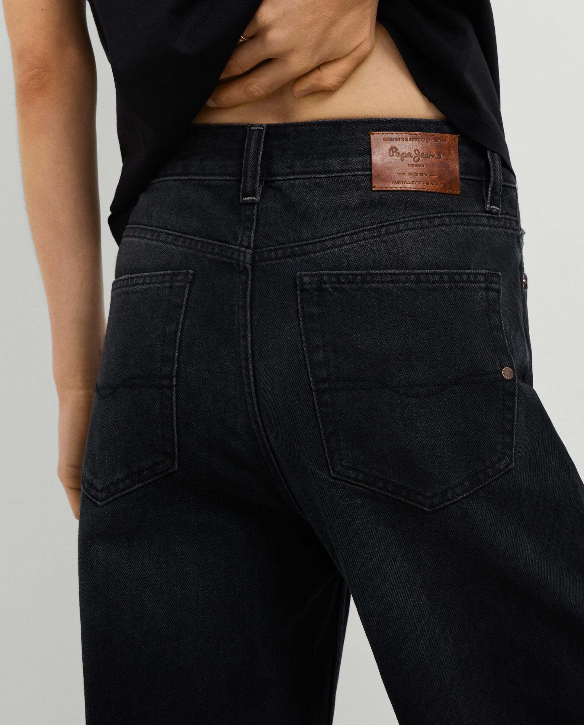 Vaquero de mujer fit flare tiro alto - Pepe Jeans - Negro Negro-4