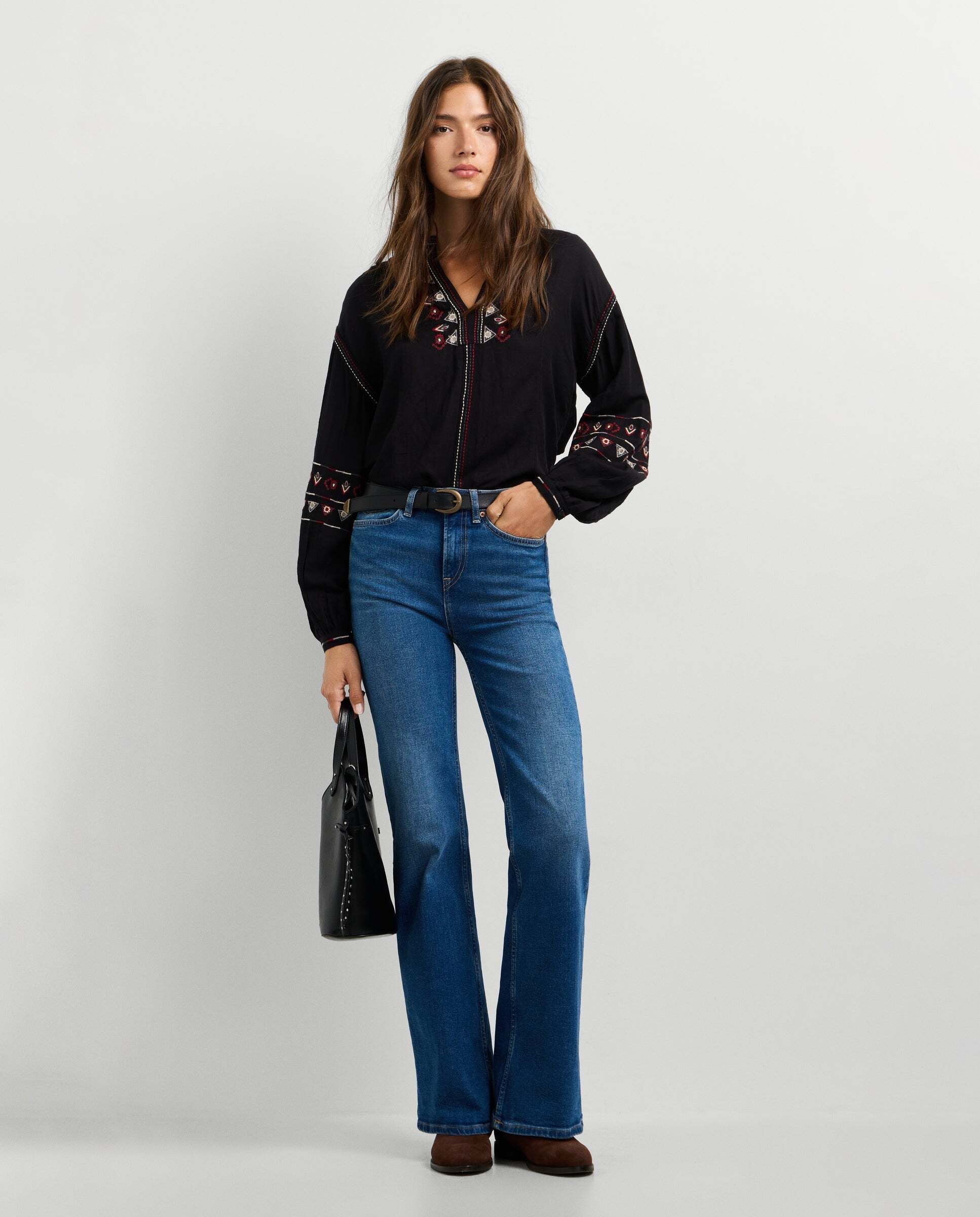 Imagen 2 de Blusa de mujer fluida bordados étnicos - Pepe Jeans - Negro Negro