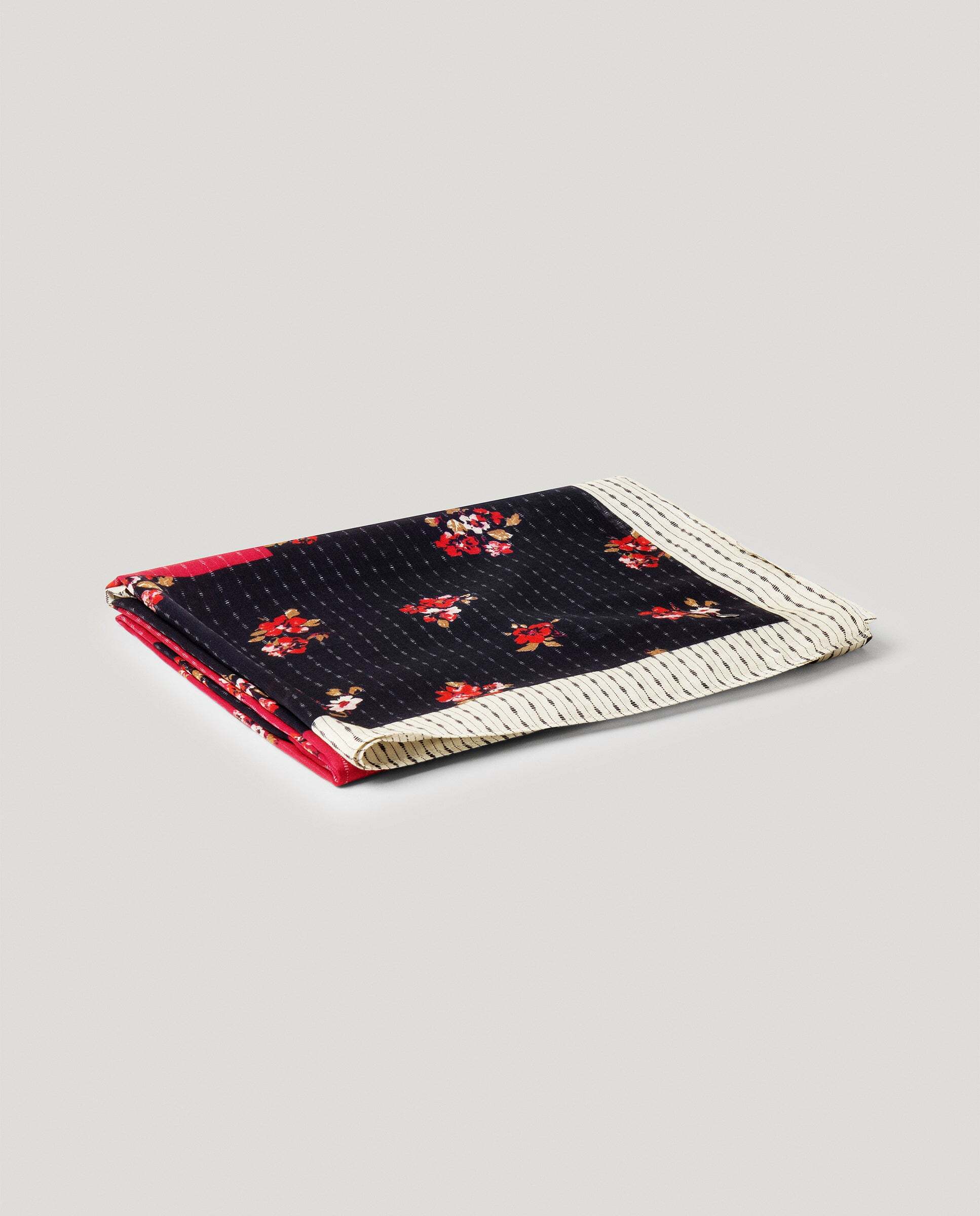 Pañuelo de mujer estampado floral - Pepe Jeans - Negro Negro-3
