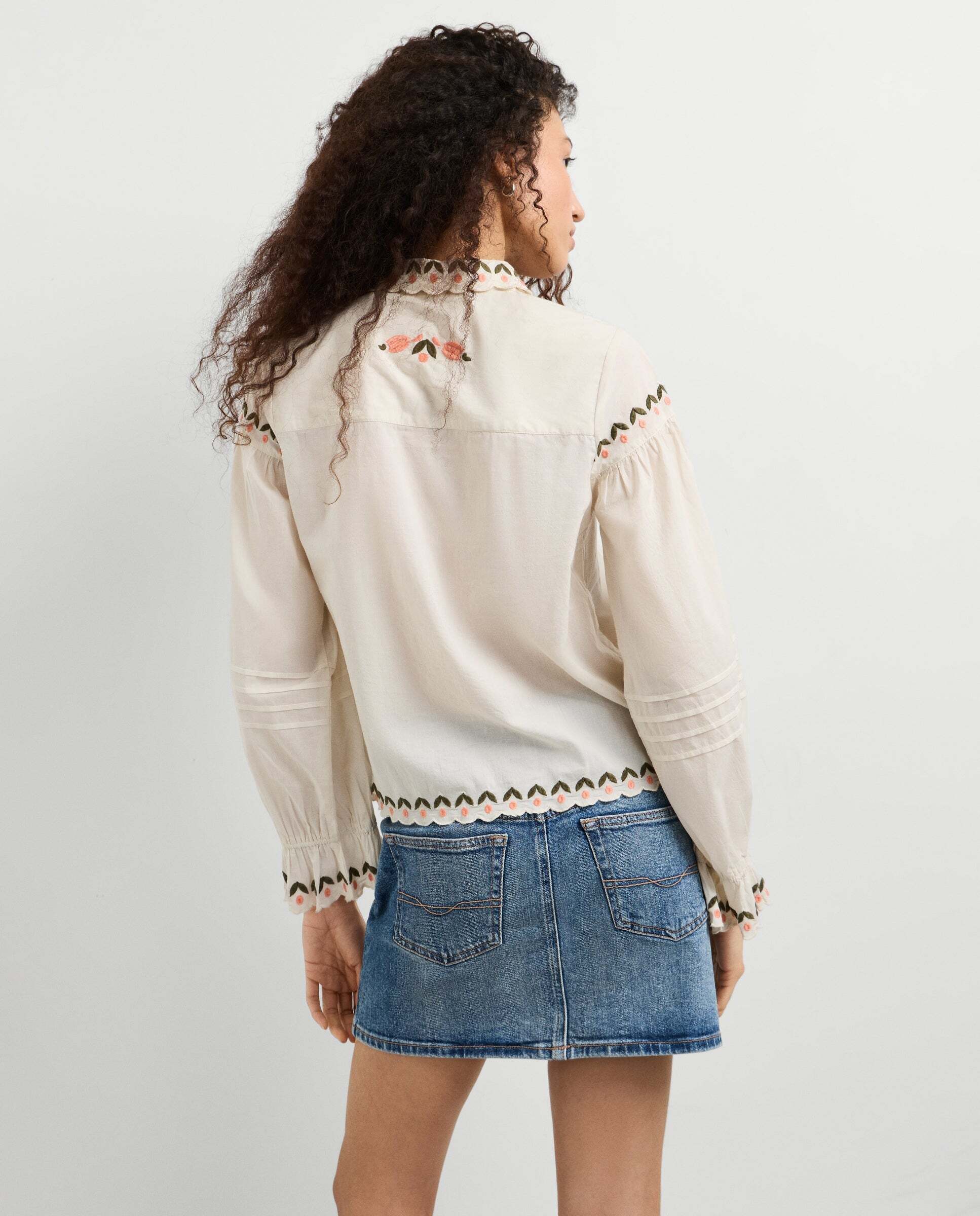 Blusa de mujer plisada con detalles bordados - Pepe Jeans - Blanco Blanco-3