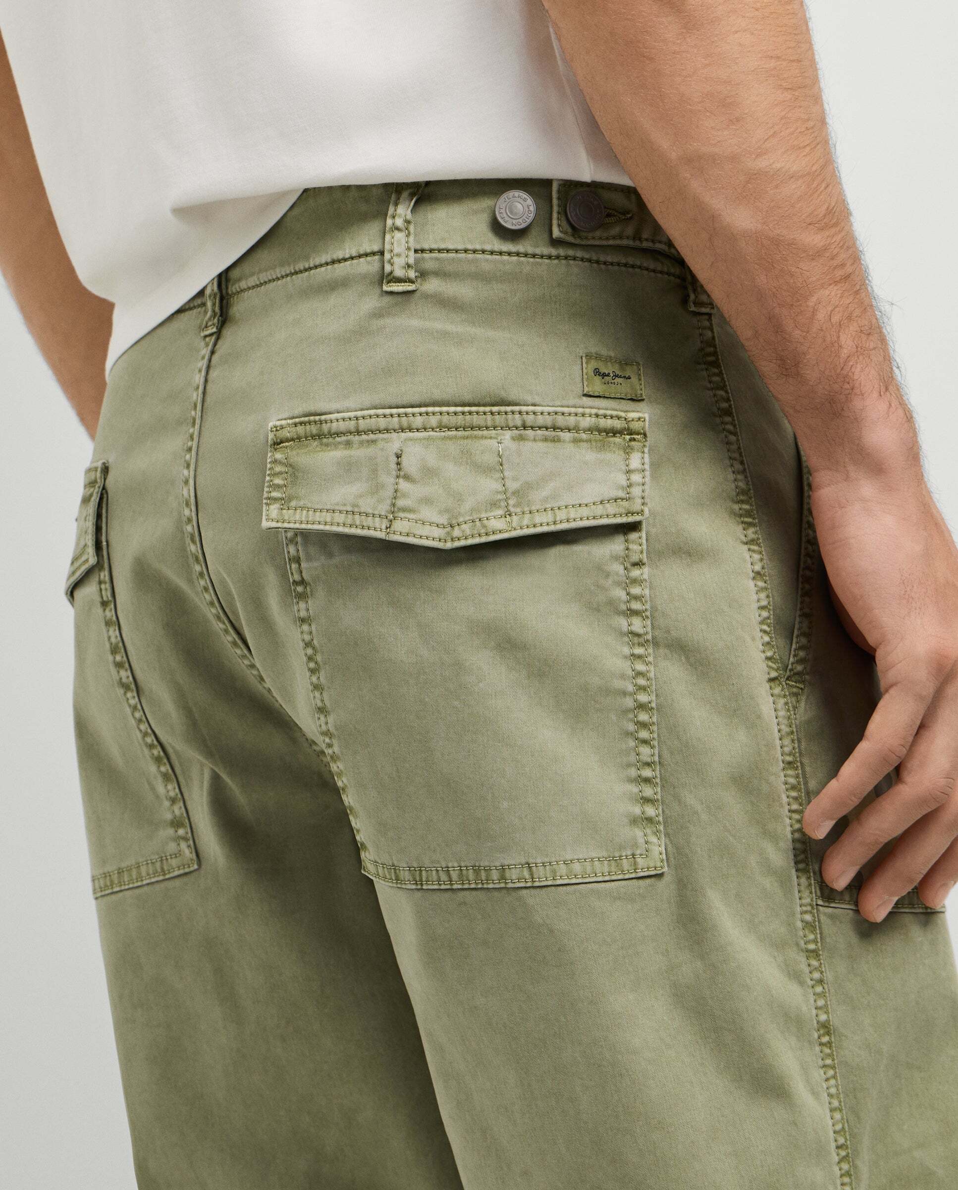 Pantalón de hombre sarga fit relaxed - Pepe Jeans - Verde Verde-4