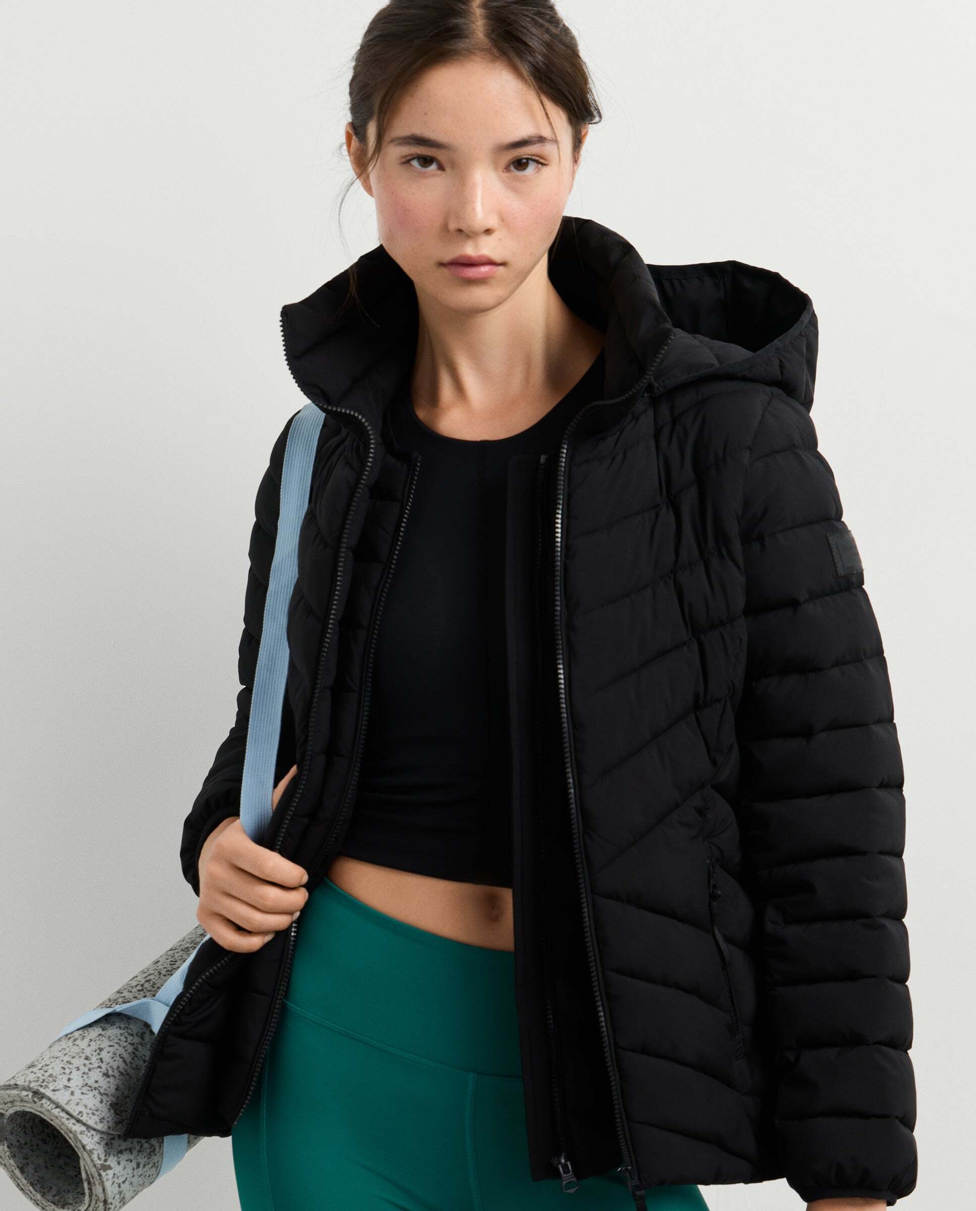 Imagen 0 de Plumífero de mujer acolchado impermeable Negro