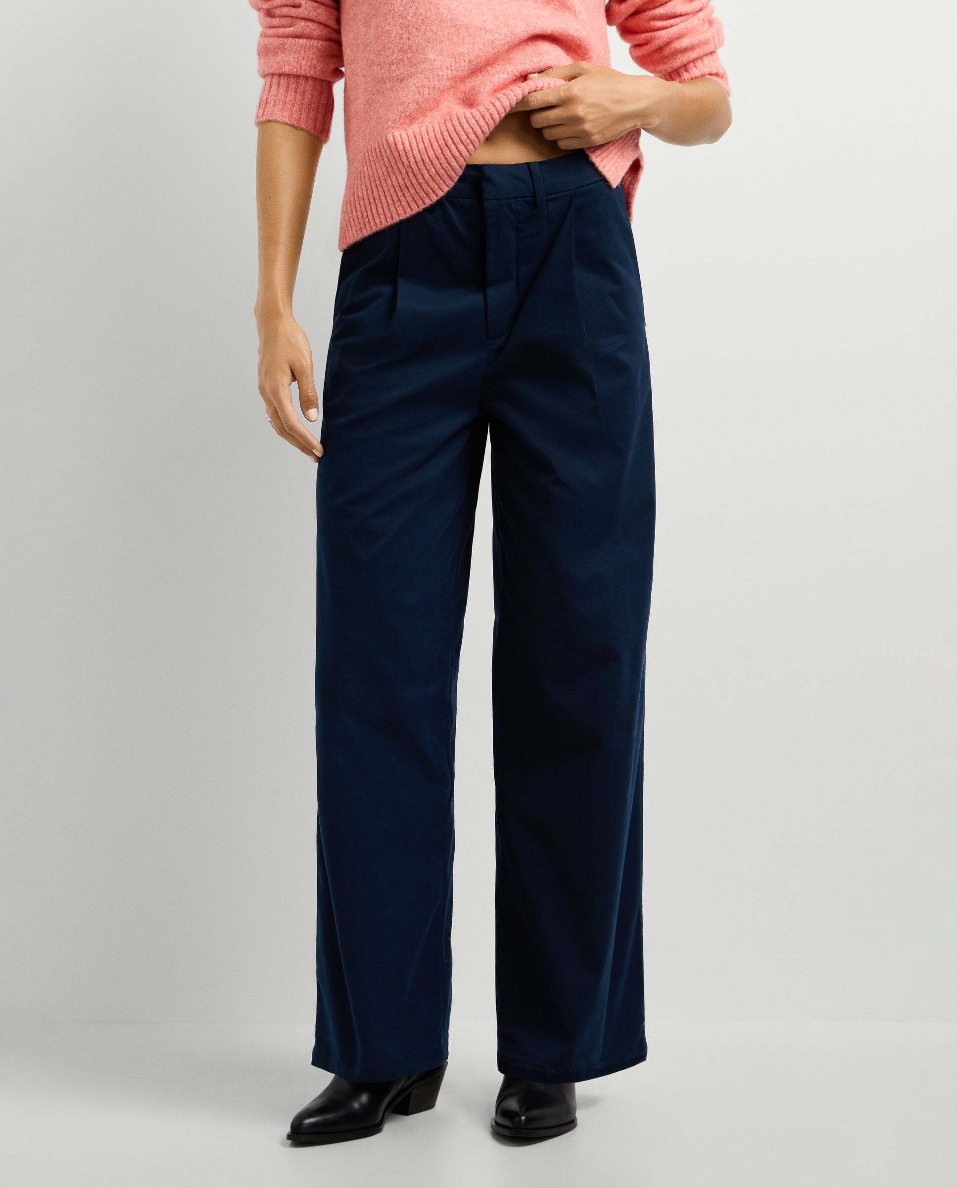 Imagen 0 de Pantalon de mujer recto con pliegues Azul