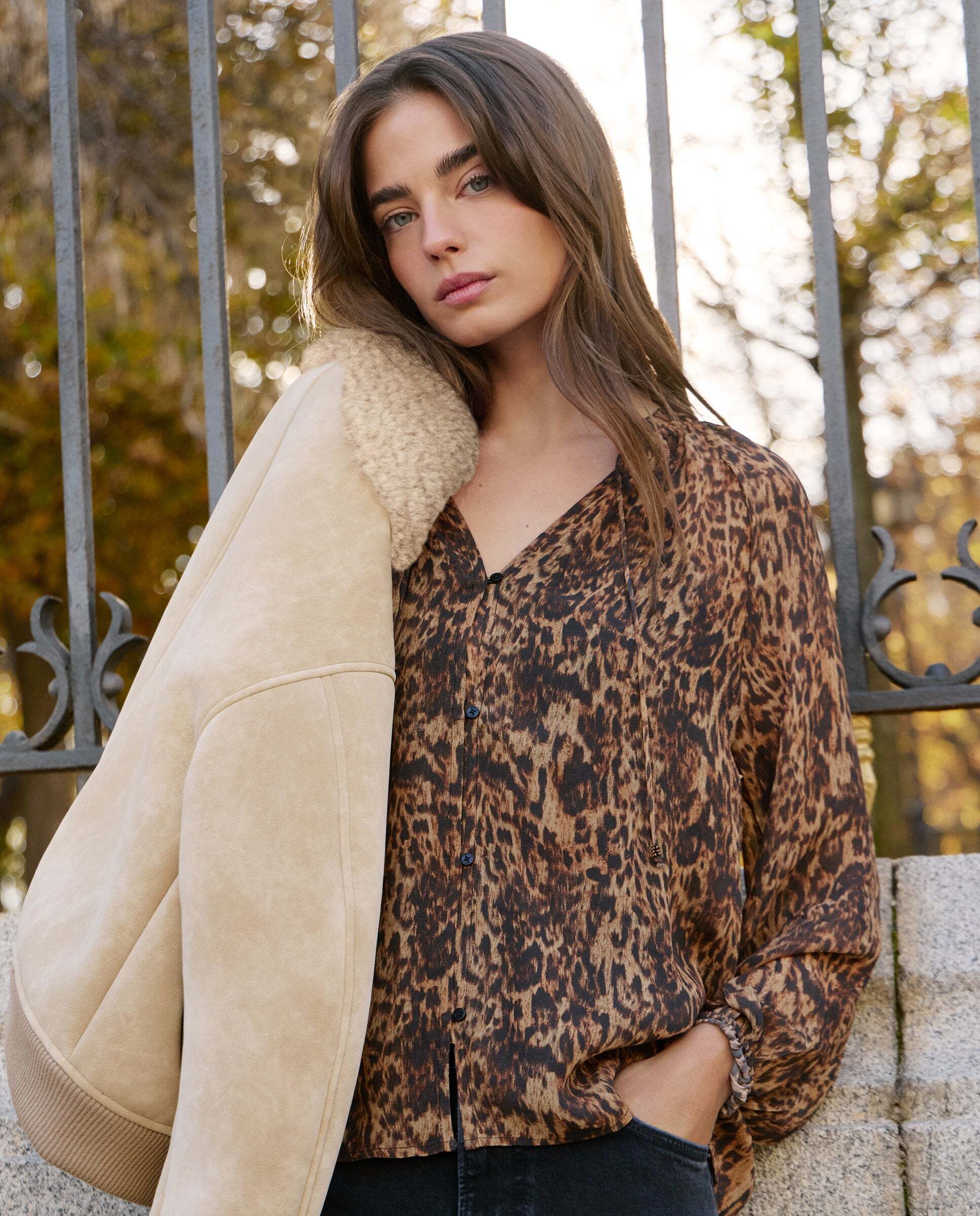 Blusa de mujer fluida animal print - Pepe Jeans - Negro Negro-1