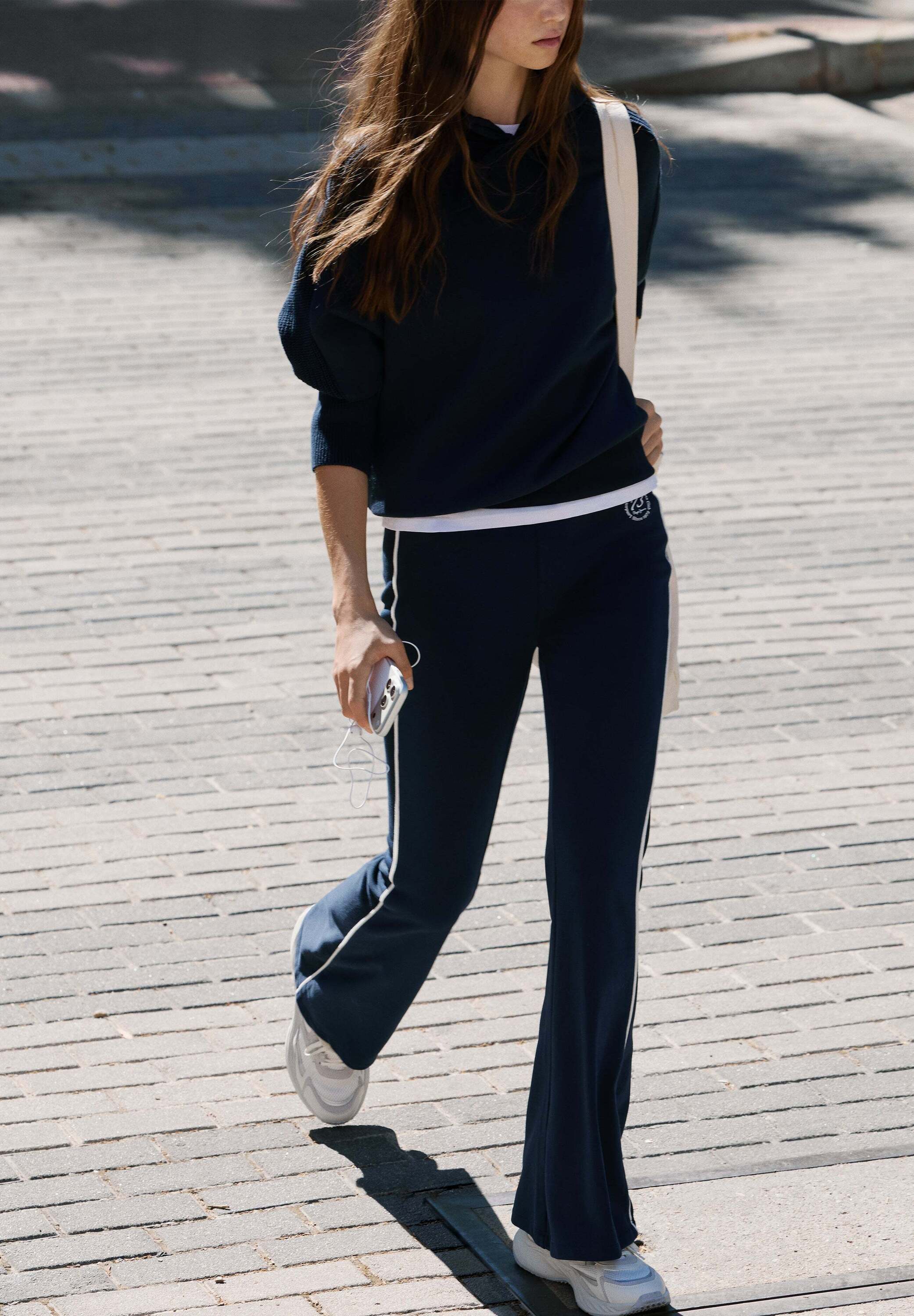 Pantalón de mujer jogger fit flare - Pepe Jeans - Azul Azul-4