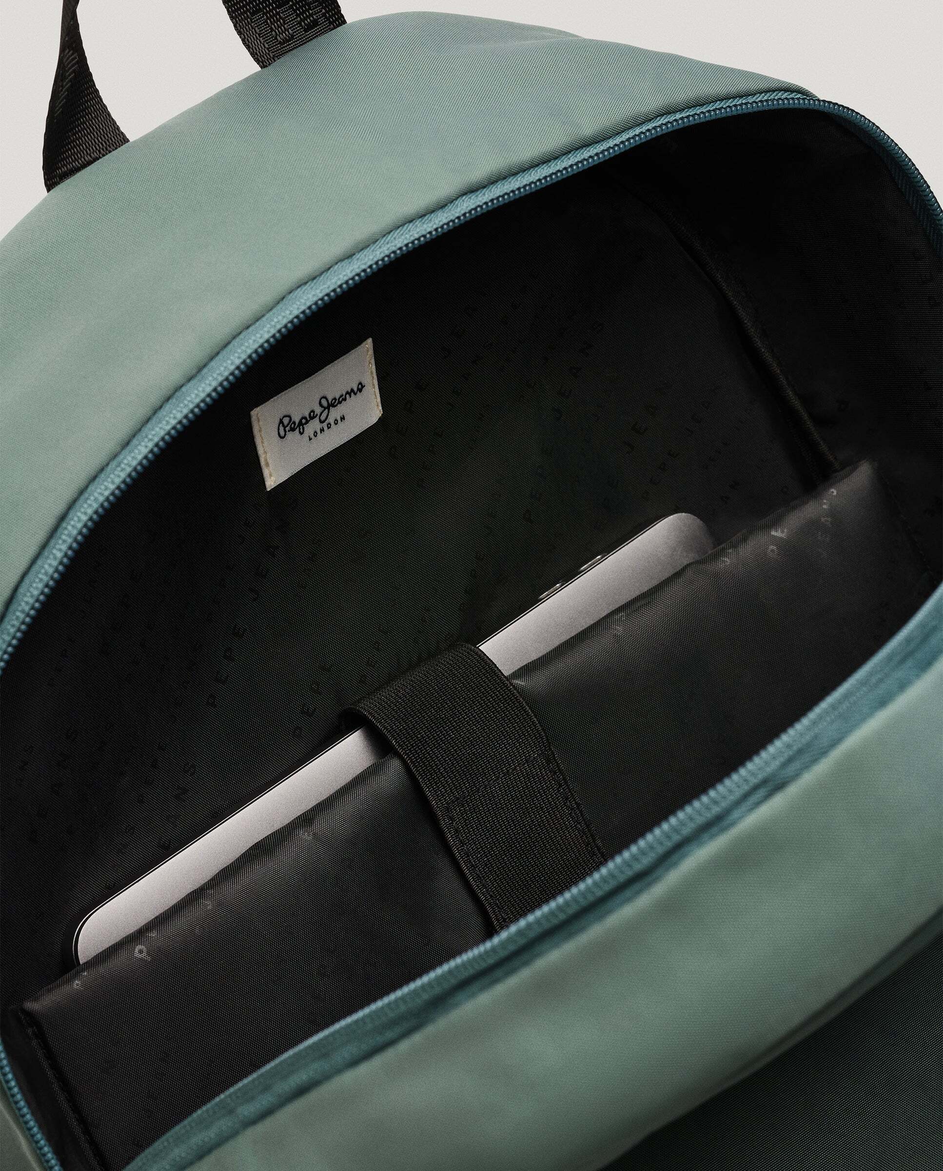 Imagen 5 de Mochila de hombre portátil cierre cremallera - Pepe Jeans - Verde grisáceo Verde grisáceo