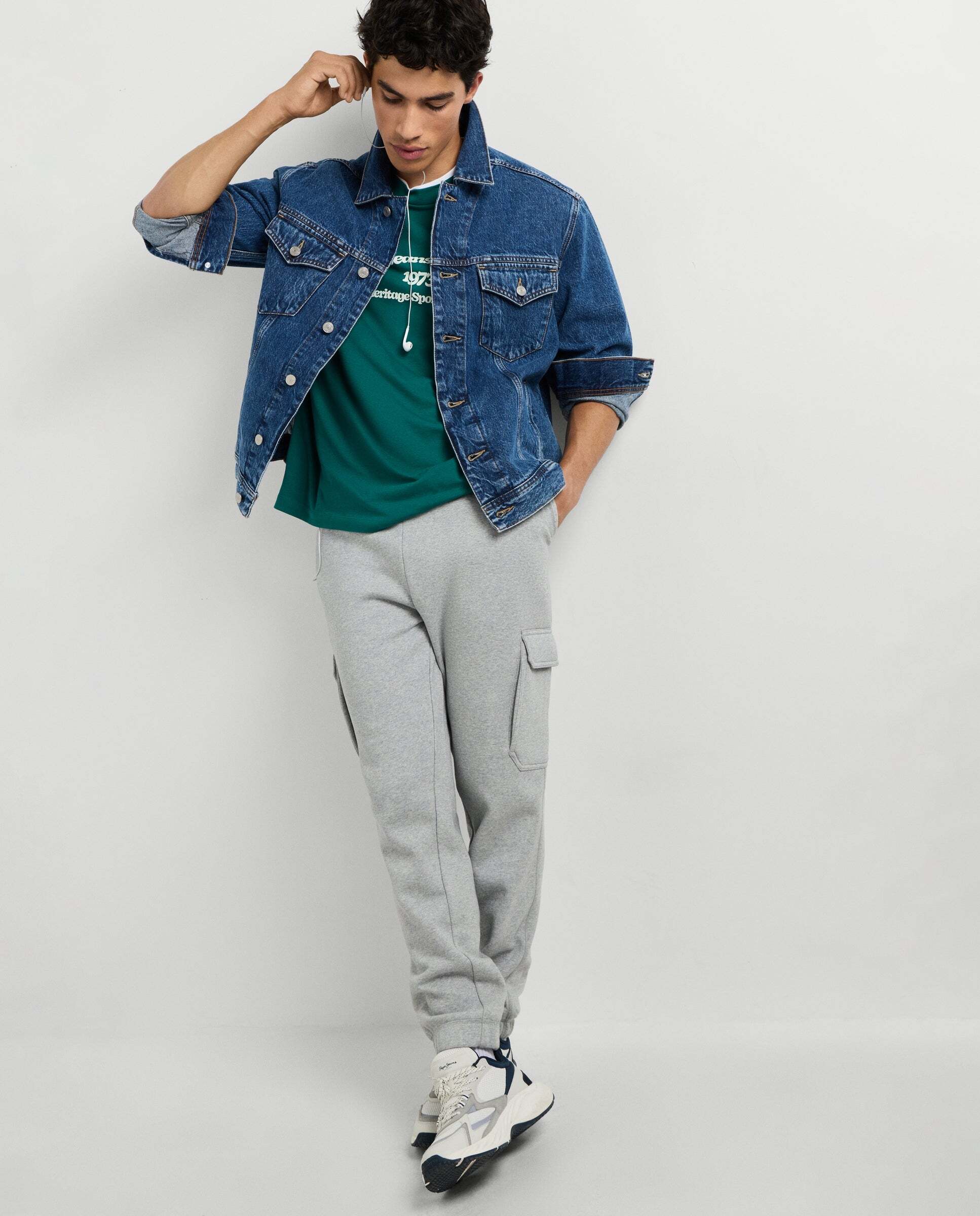 Pantalón de hombre jogger con bolsillos cargo - Pepe Jeans - Gris Gris-3