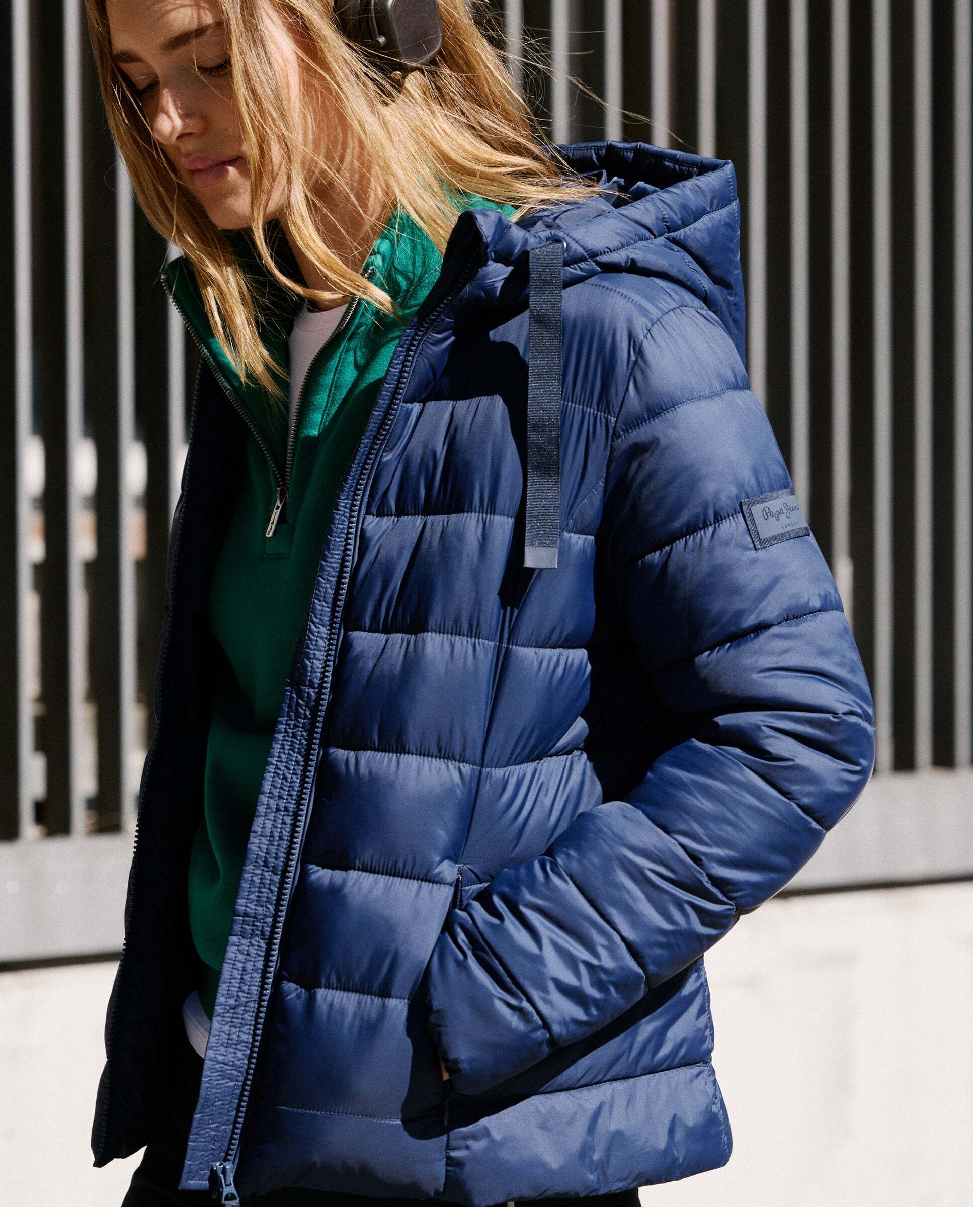 Plumífero de mujer acolchado con capucha - Pepe Jeans - Azul oscuro Azul oscuro-3