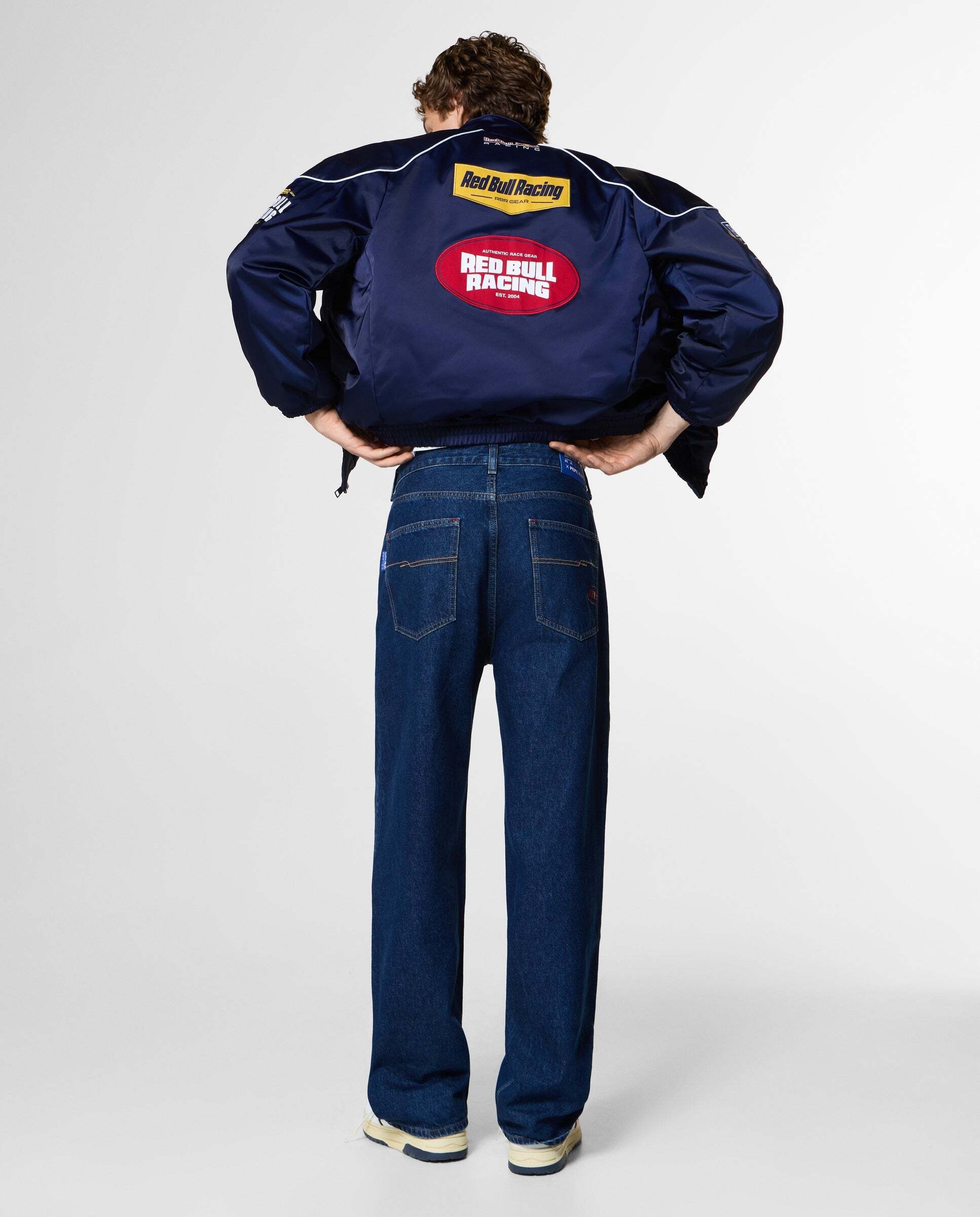 Imagen 3 de Vaquero de hombre fit loose con logo estampado red bull racing - Pepe Jeans - Azul marino Azul marino