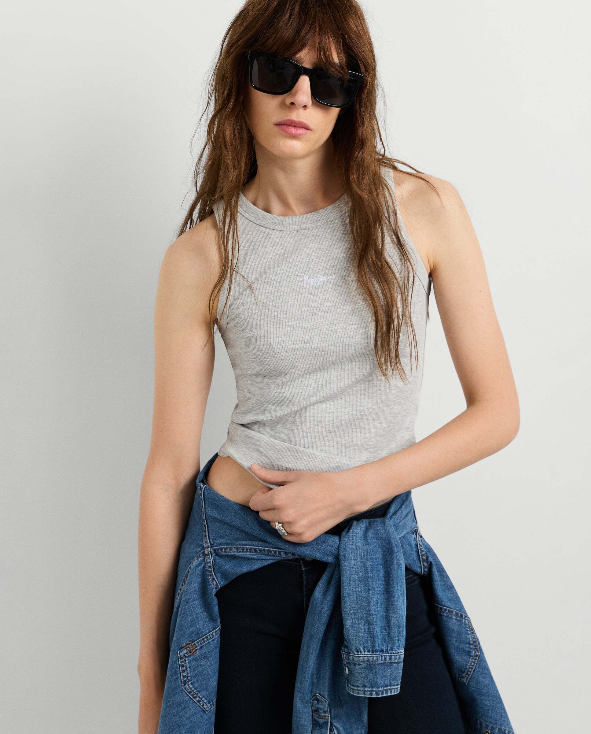 Imagen 1 de Top de mujer canalé sin mangas - Pepe Jeans - Gris Gris