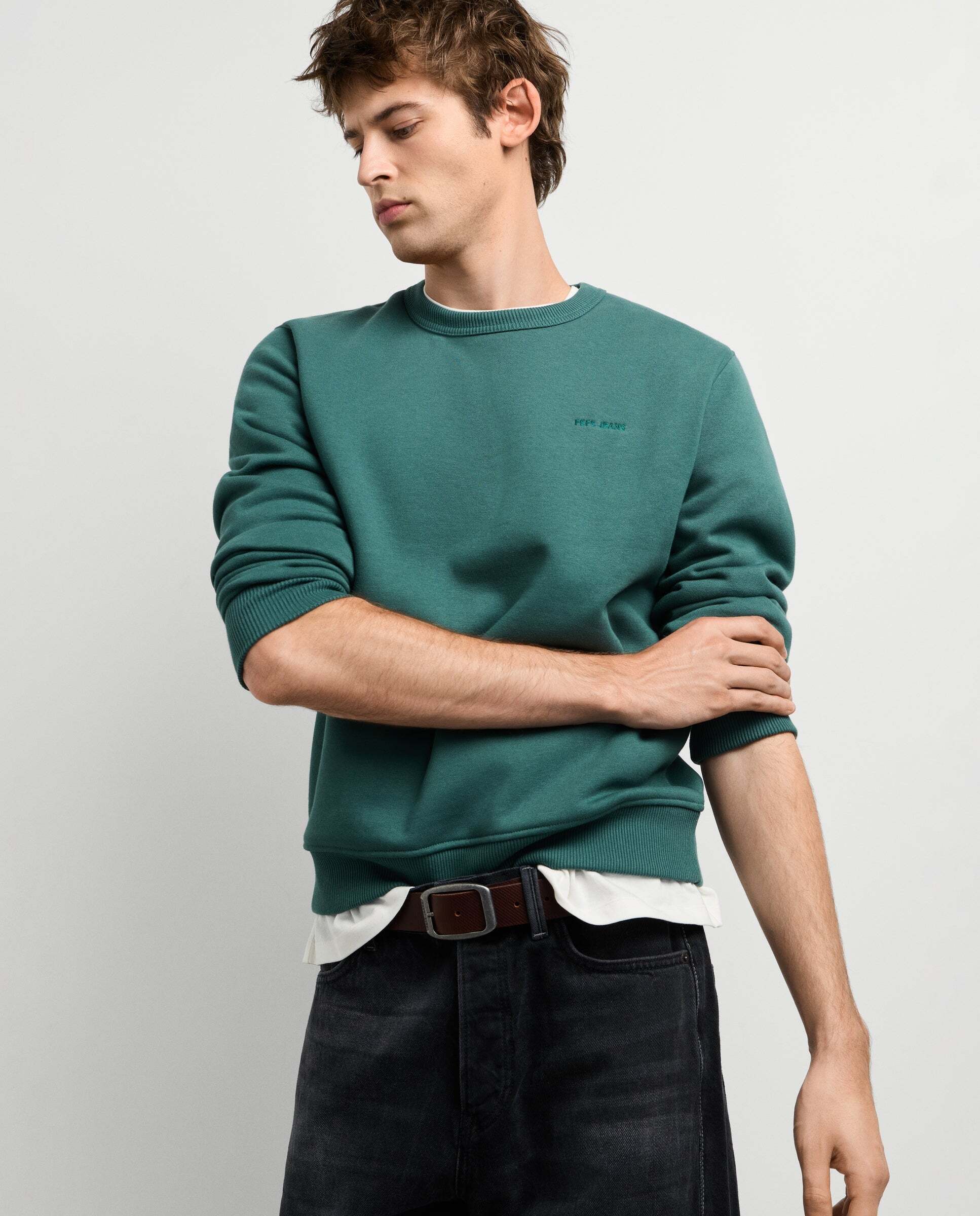 Imagen 0 de Sudadera de hombre cuello redondo fit regular Verde