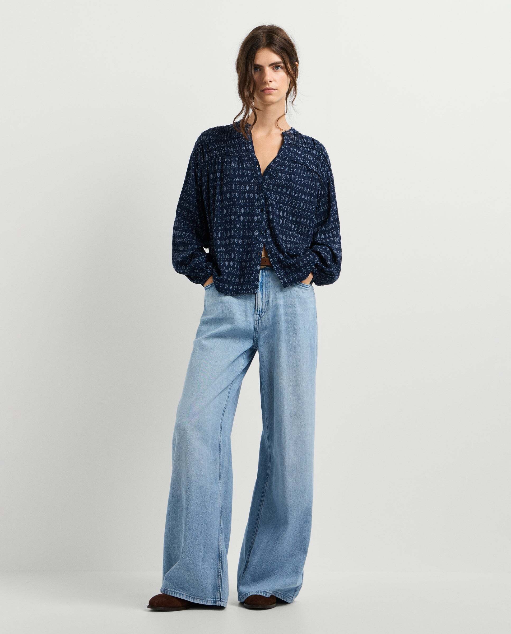 Imagen 2 de Blusa de mujer fluida fit regular - Pepe Jeans - Azul oscuro Azul oscuro