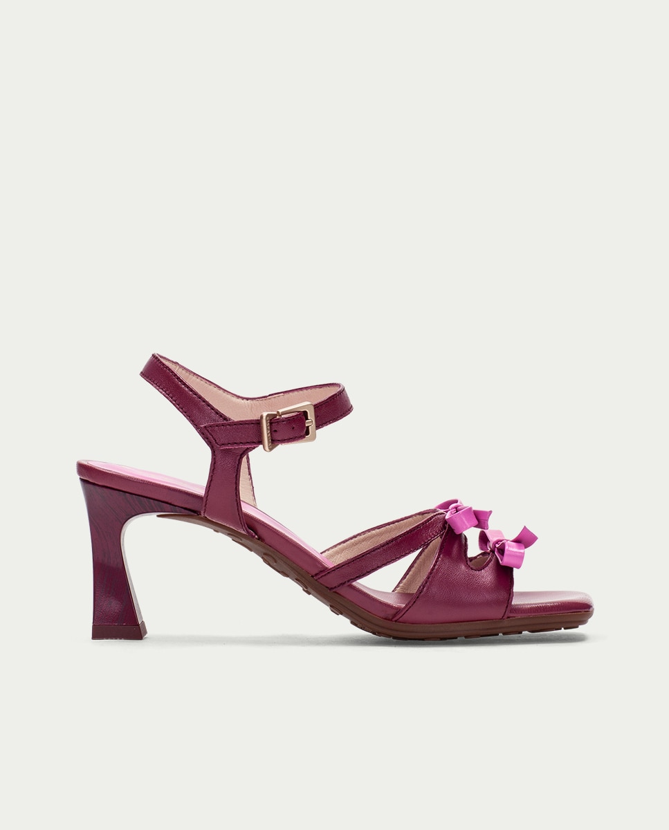 Hispanitas - Sandalias de tacón de mujer con adorno de lazos.