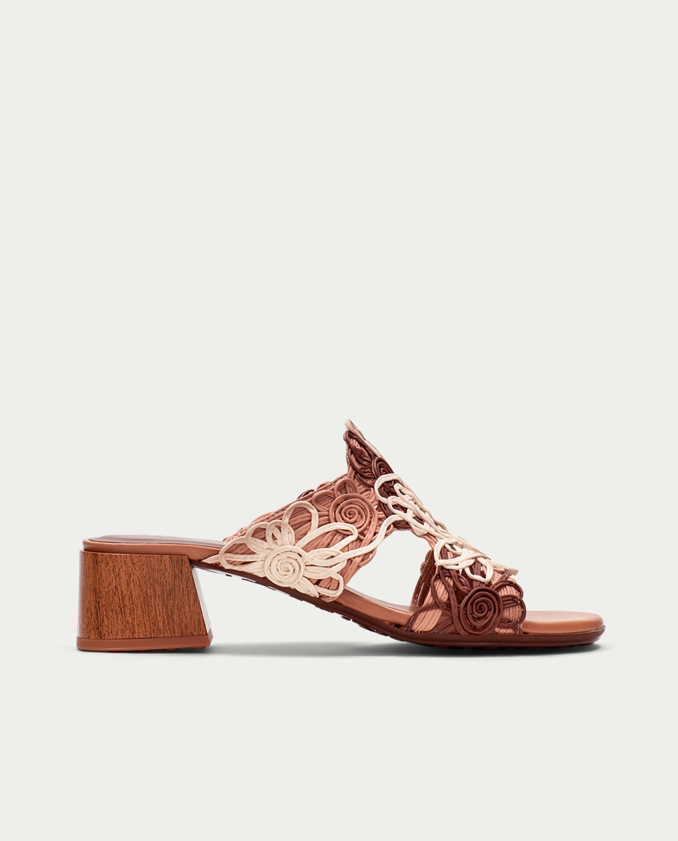 Hispanitas - Sandalias de tacón de mujer con diseño de flores en cerco.