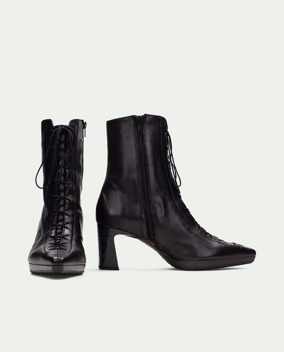 Botines de tacón de mujer de piel tipo corsé - Hispanitas - Negro Negro-5