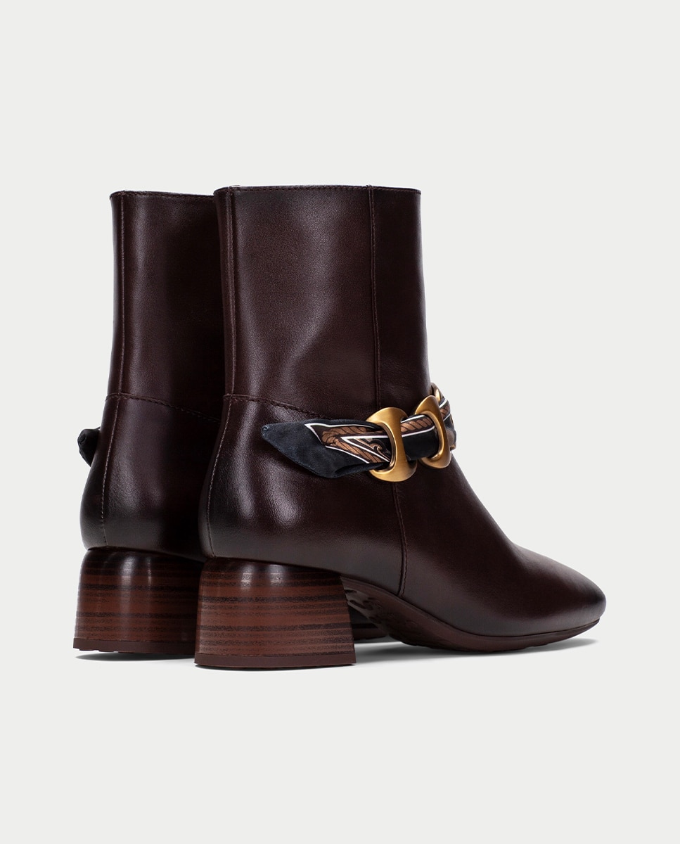 Botines de mujer de piel con detalle de cadena con pañuelo - Hispanitas - Marrón Marrón-4
