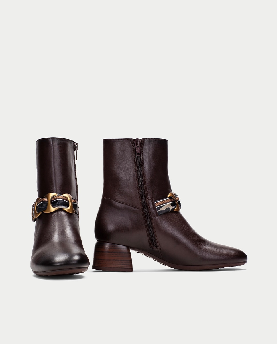 Botines de mujer de piel con detalle de cadena con pañuelo - Hispanitas - Marrón Marrón-5