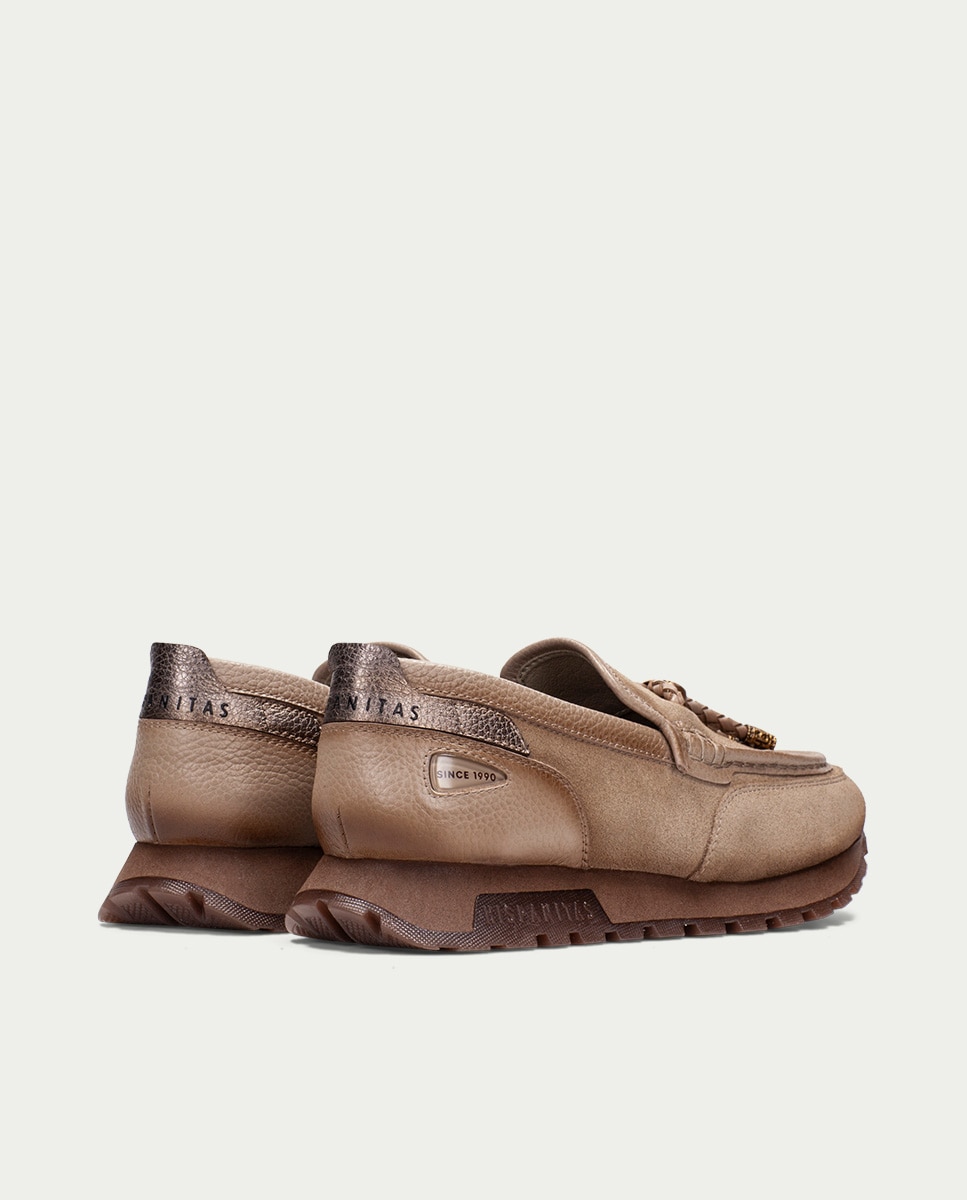Imagen 4 de Mocasines deportivos de mujer de piel con detalle de cordón - Hispanitas - Topo Topo