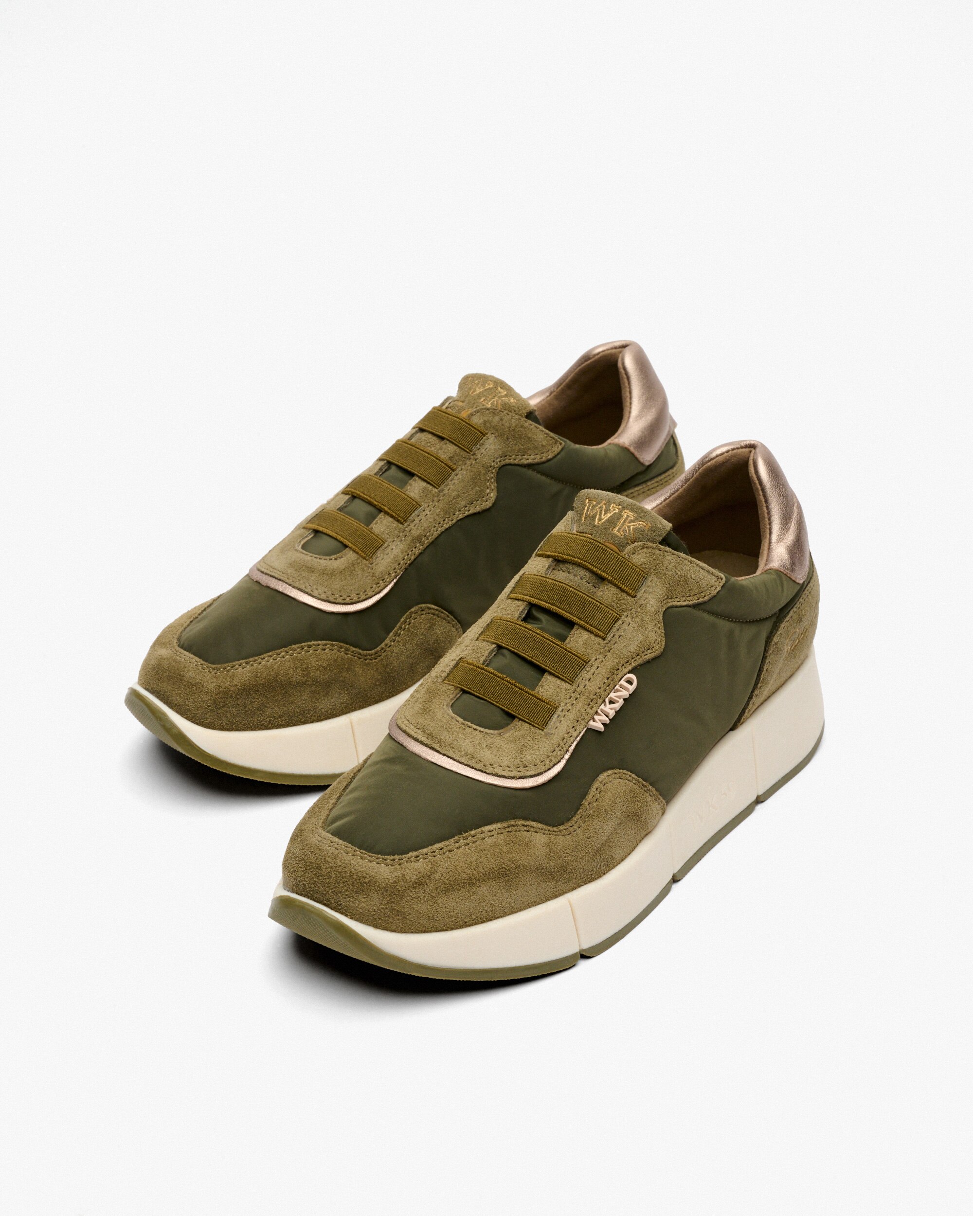 Zapatillas deportivas de mujer con plataforma y plantilla extraíble - Weekend by Pedro Miralles - Verde Verde-3