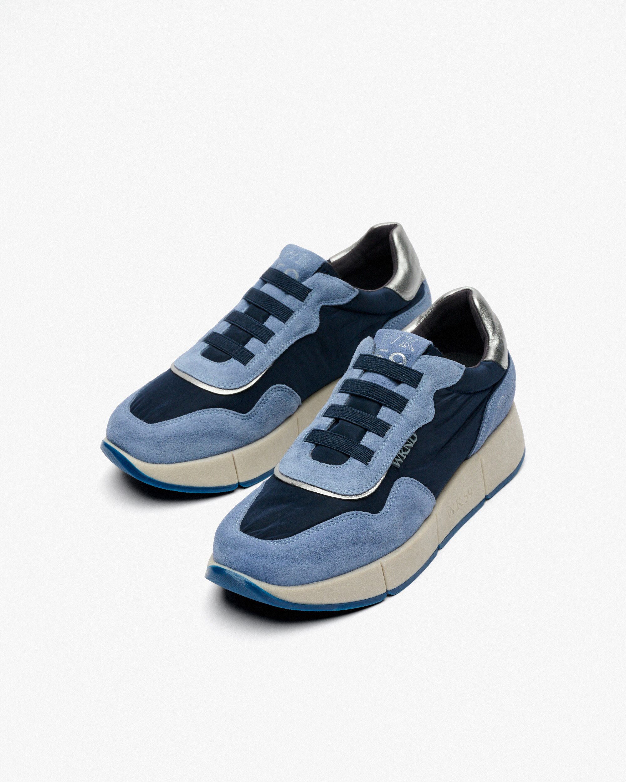 Zapatillas deportivas de mujer con plataforma y plantilla extraíble - Weekend by Pedro Miralles - Azul claro Azul claro-3