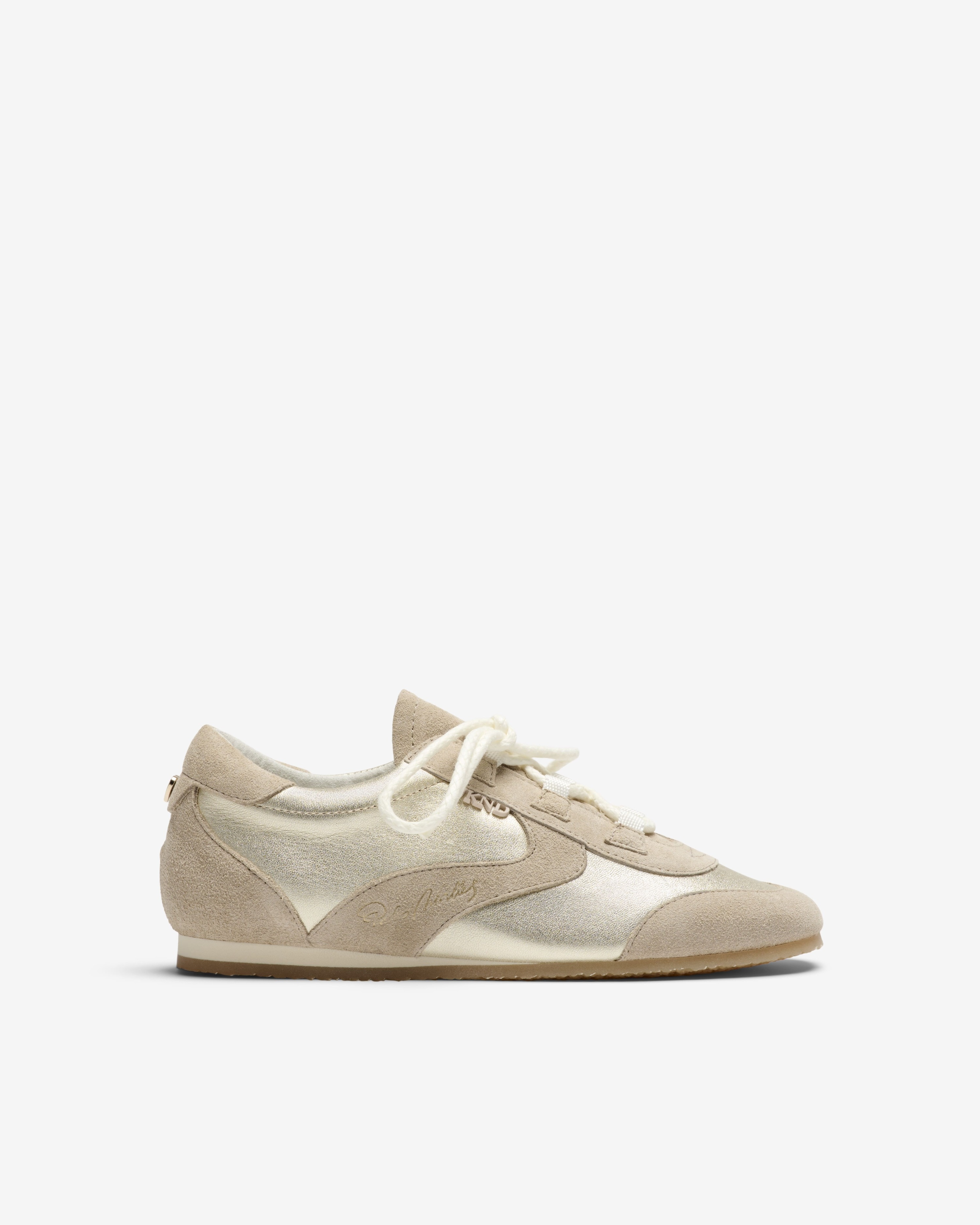 Weekend by Pedro Miralles - Zapatillas deportivas de mujer con dos texturas.