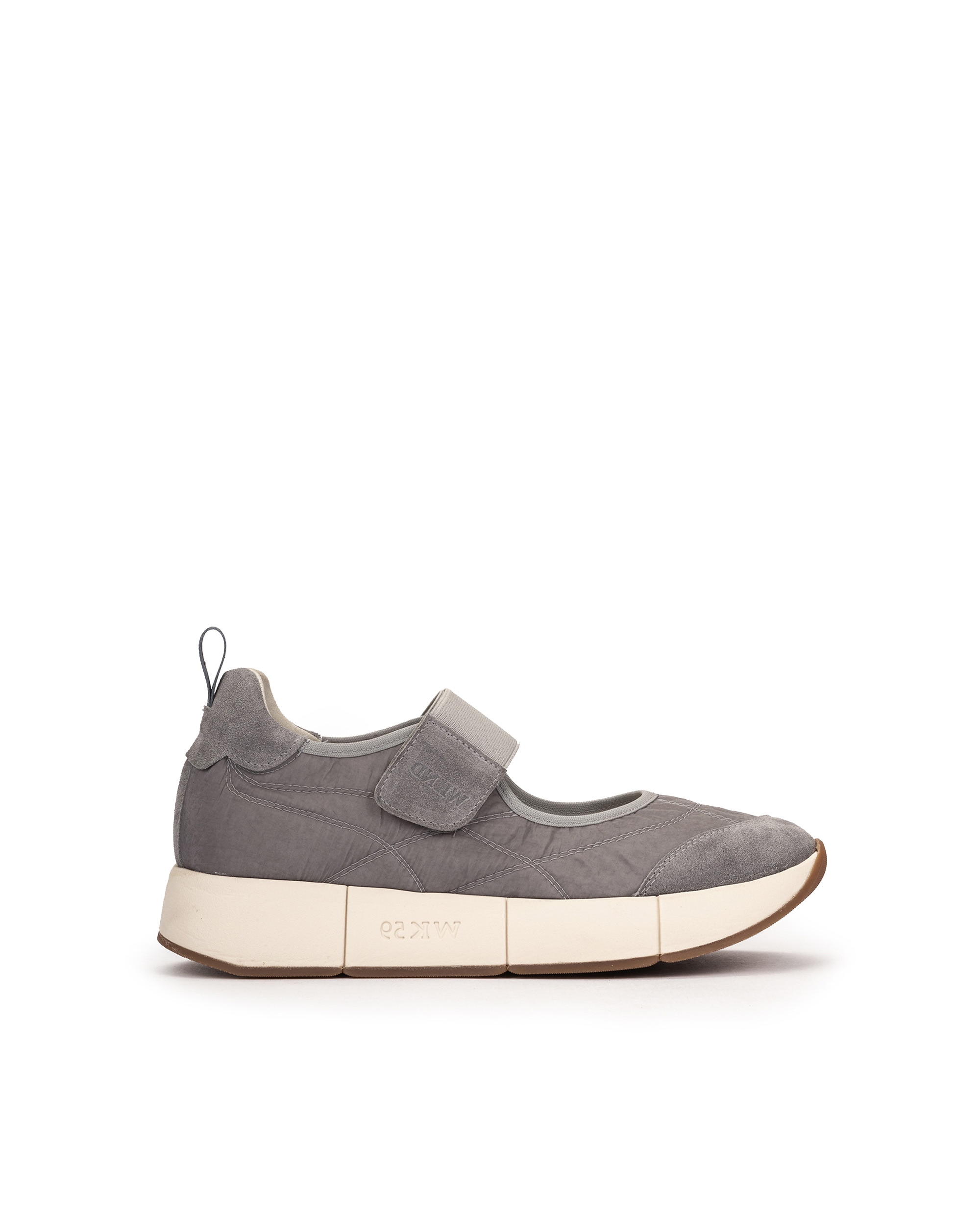 Zapatillas deportivas de mujer estilo bailarina con cierre adherente - Weekend by Pedro Miralles - Natural Gris-1