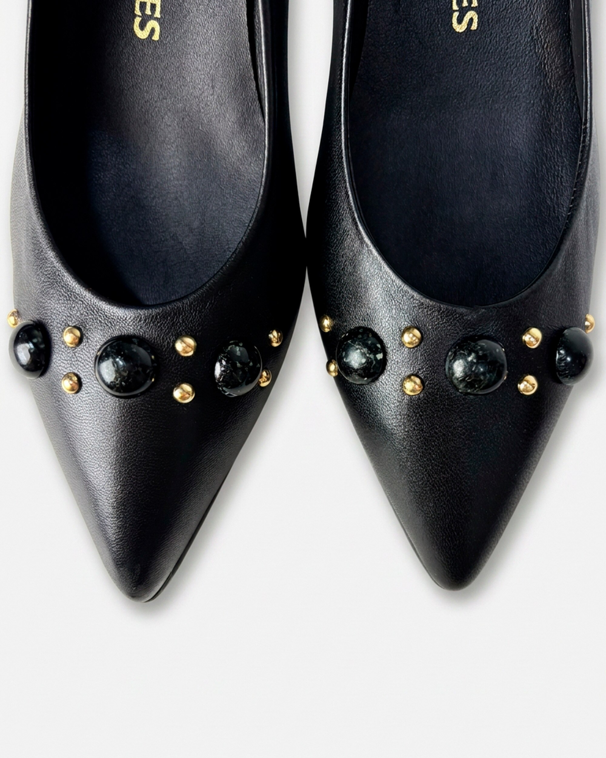Zapatos de salón de mujer con adorno de piedras - Pedro Miralles - Negro Negro-2
