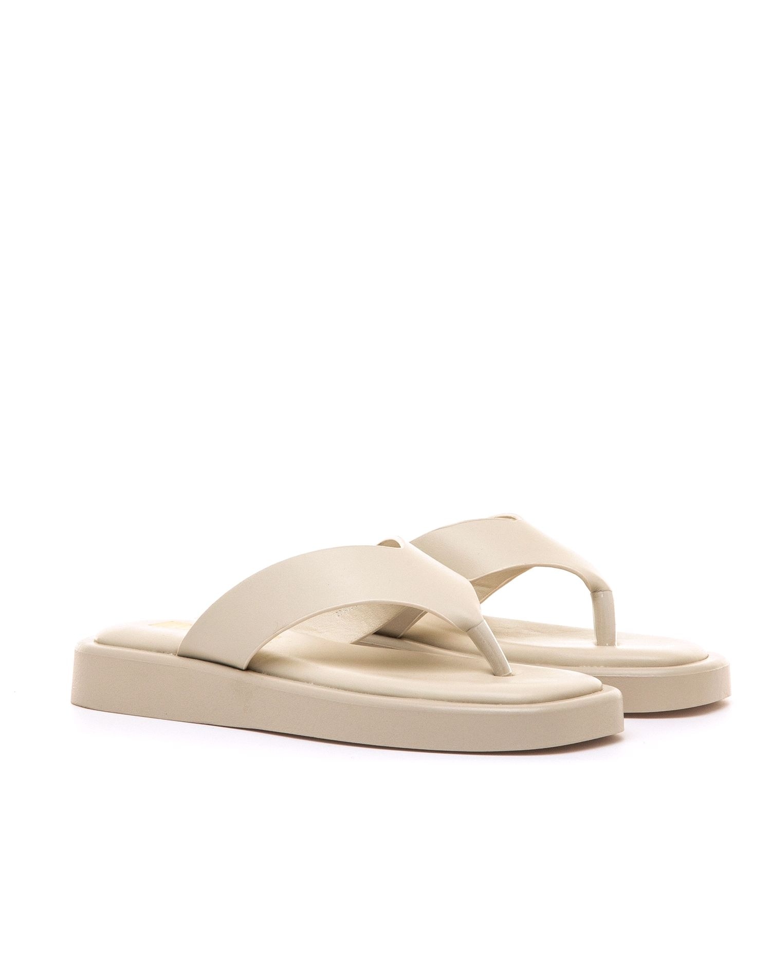 Sandalias planas estilo chancla con el dedo - Mustang - Natural Natural-5