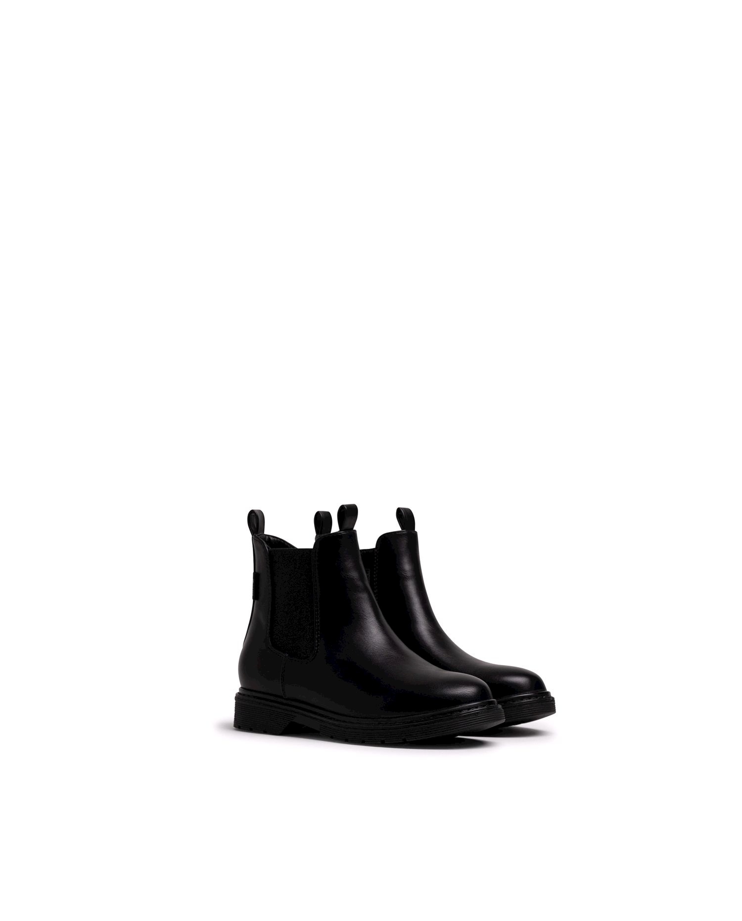 Imagen 5 de Botines tipo chelsea para niña modelo Martina de Mtng. - Mustang - Negro mate Negro mate