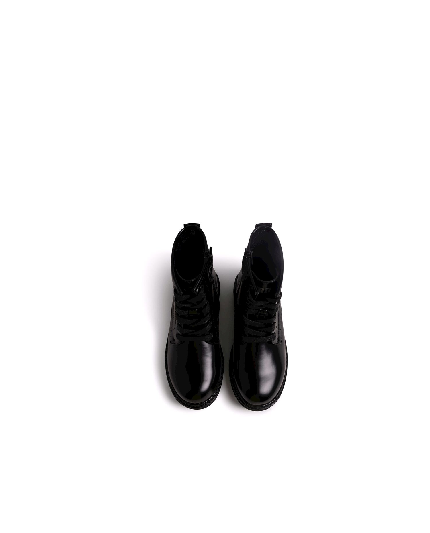 Imagen 2 de Botines para niña de estilo militar - Mustang - Negro mate Negro mate