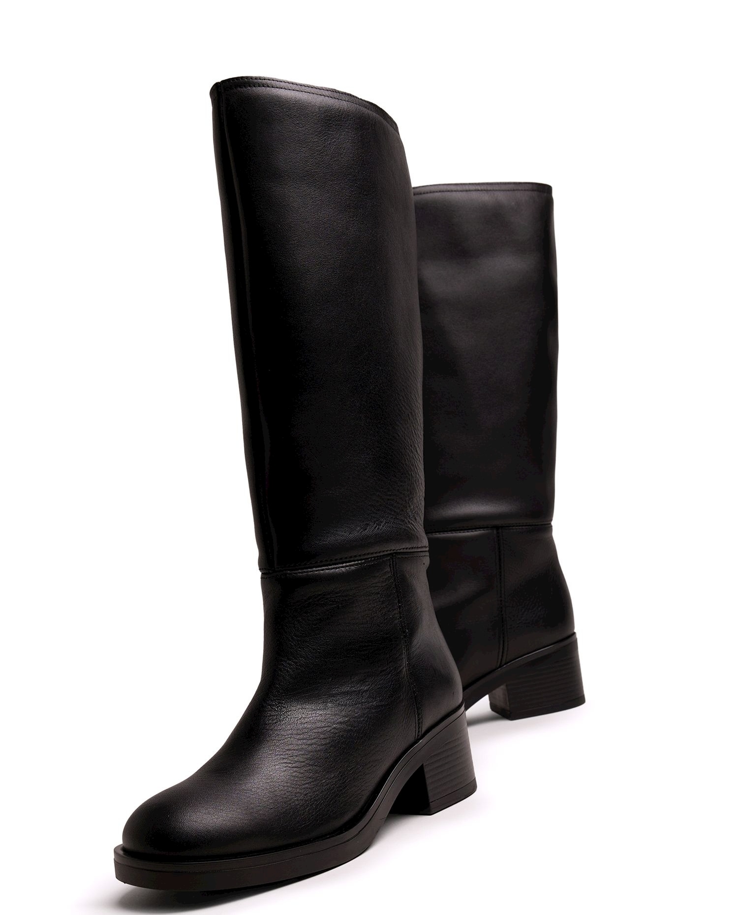 Imagen 5 de Botas básicas de mujer en piel con tacón ancho - Mustang - Negro Negro