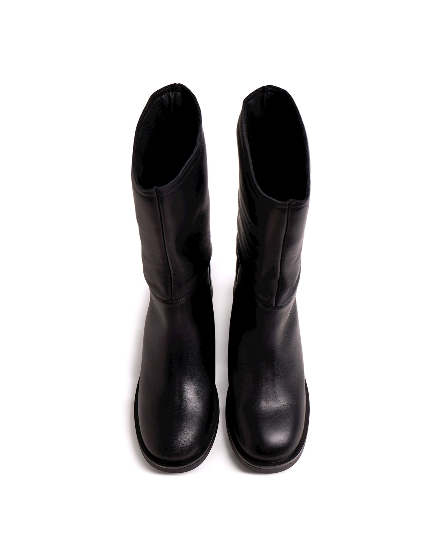 Imagen 2 de Botas bajas de mujer de piel con estilo motero - Mustang - Negro Negro