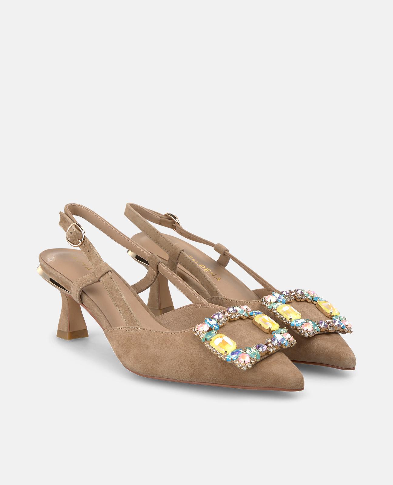 Zapatos de salón de mujer destalonados de piel con detalle joya - Alma en Pena - Arena Arena-4