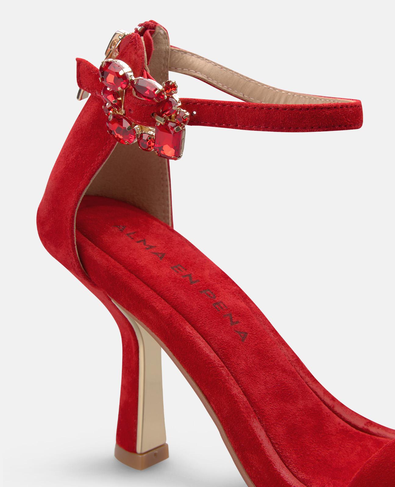Sandalias de tacón de mujer en piel con tira delantera y cierre de hebilla con detalles tipo joya - Alma en Pena - Rojo Rojo-5