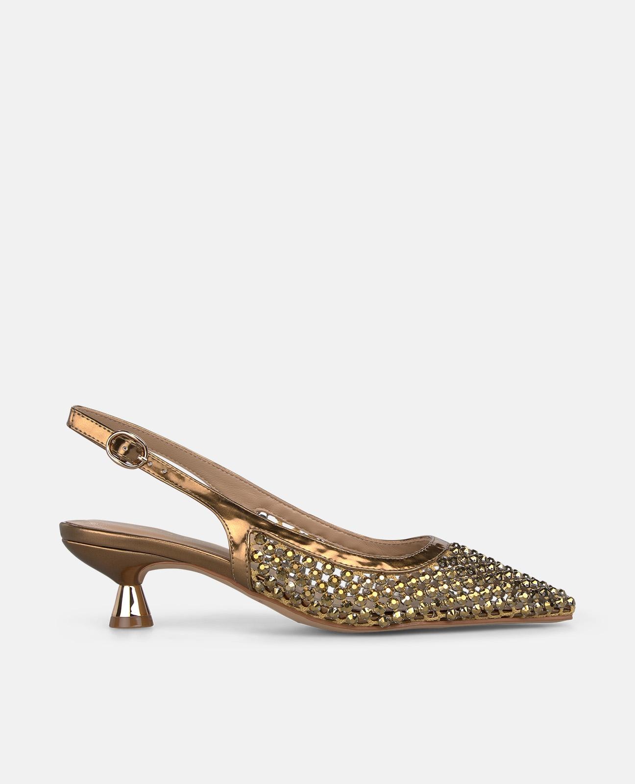 Alma en Pena - Zapatos de salón de mujer destalonados de piel con cuerpo en rejilla con tacha de pedreria.