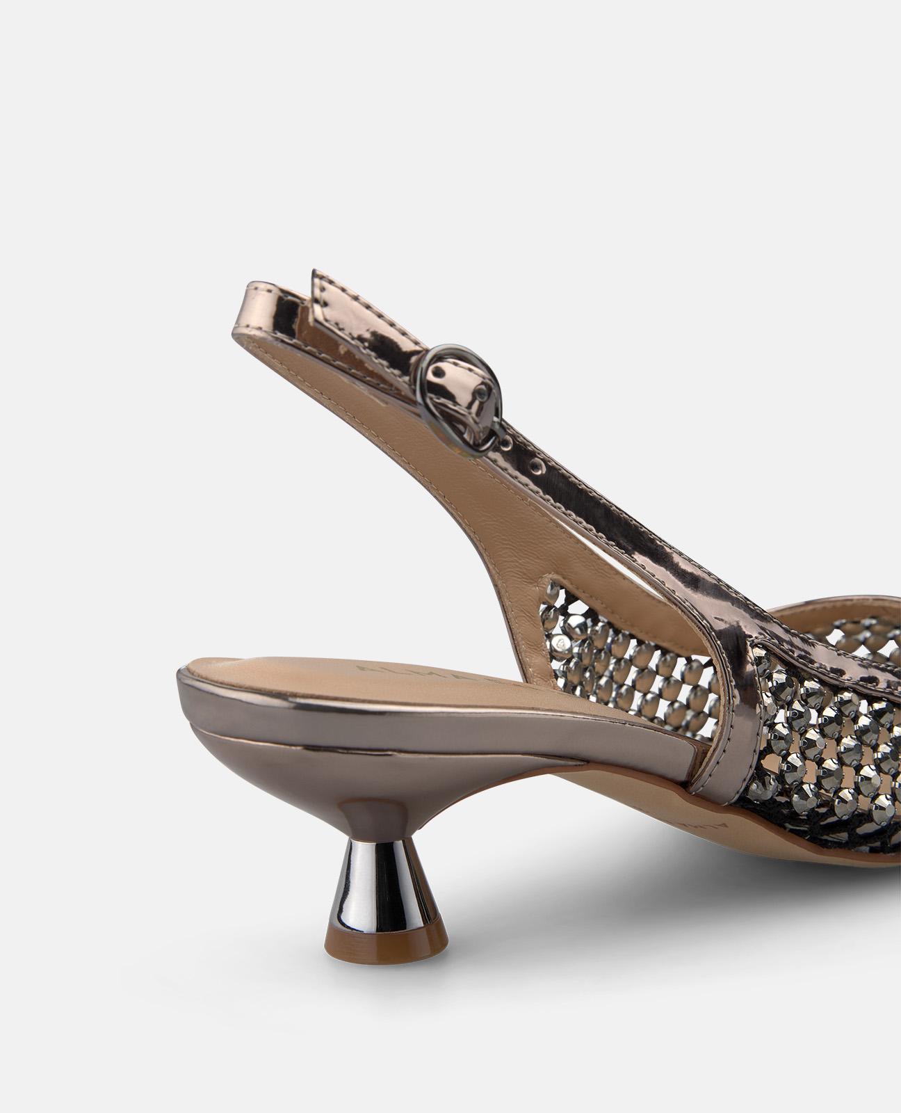 Zapatos de salón de mujer en piel destalonados con tachas de pedreria - Plateado Plateado-5